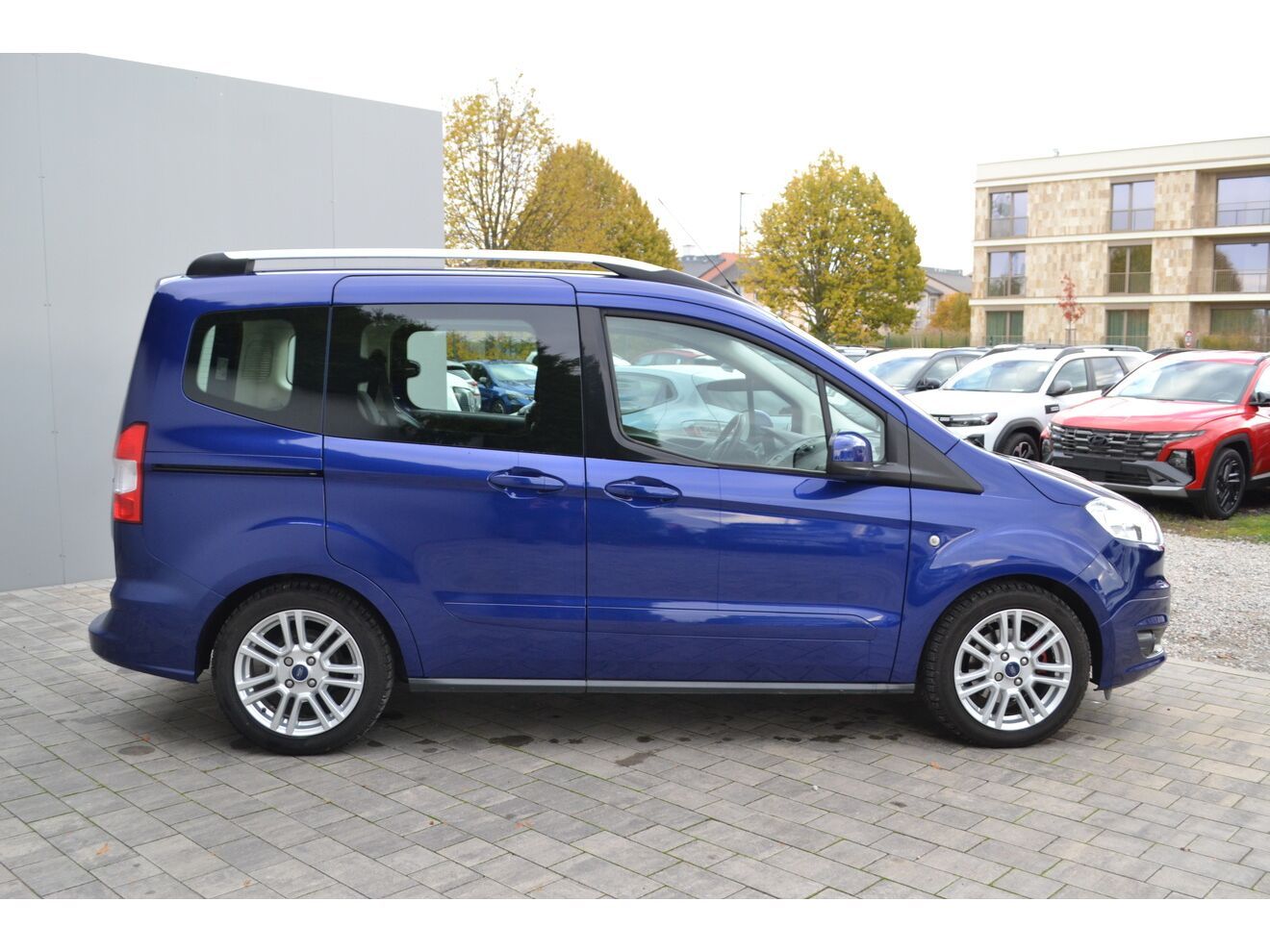 Ford Tourneo Courier, COURIER TREND 1.0 ECOBOOST 100 - fotka 6