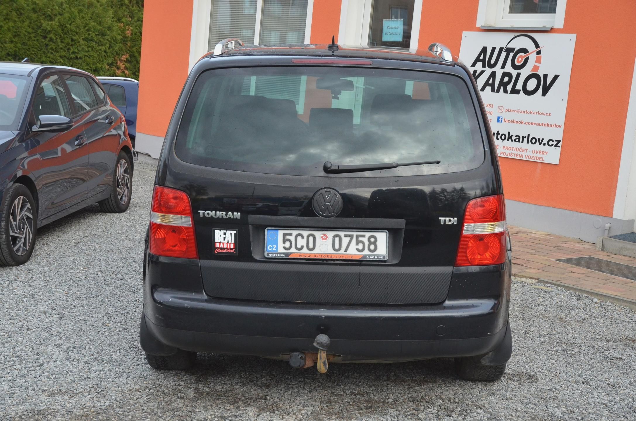 Volkswagen Touran, 2.0 TDi 103kW / 2x sada kol - fotka 5