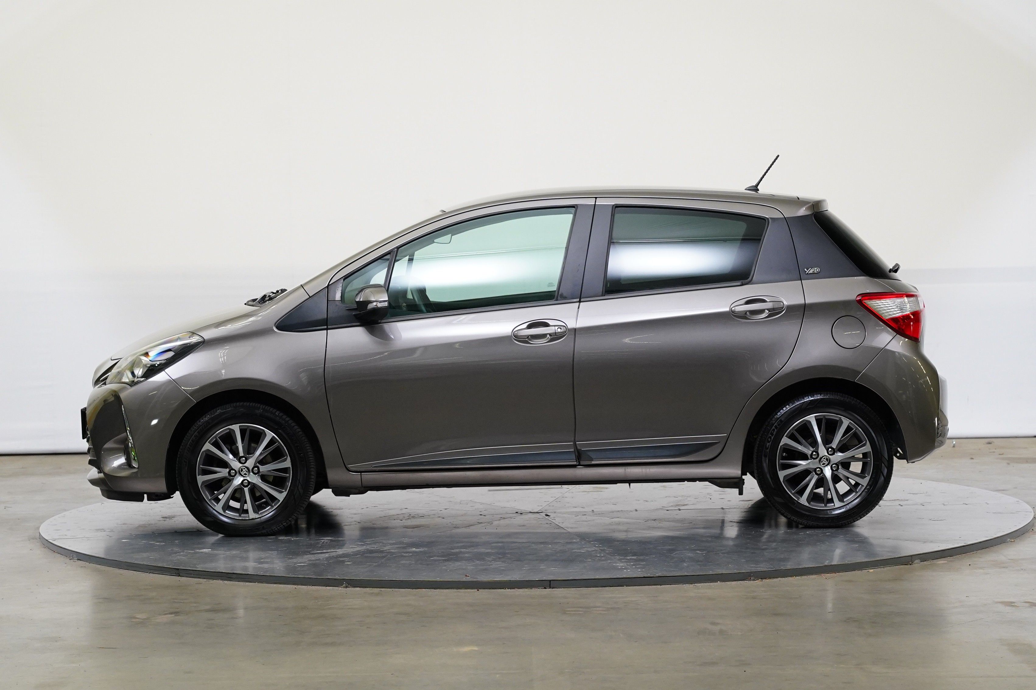 Toyota Yaris, 1.5 VVT-iE 82 kW - fotka 3