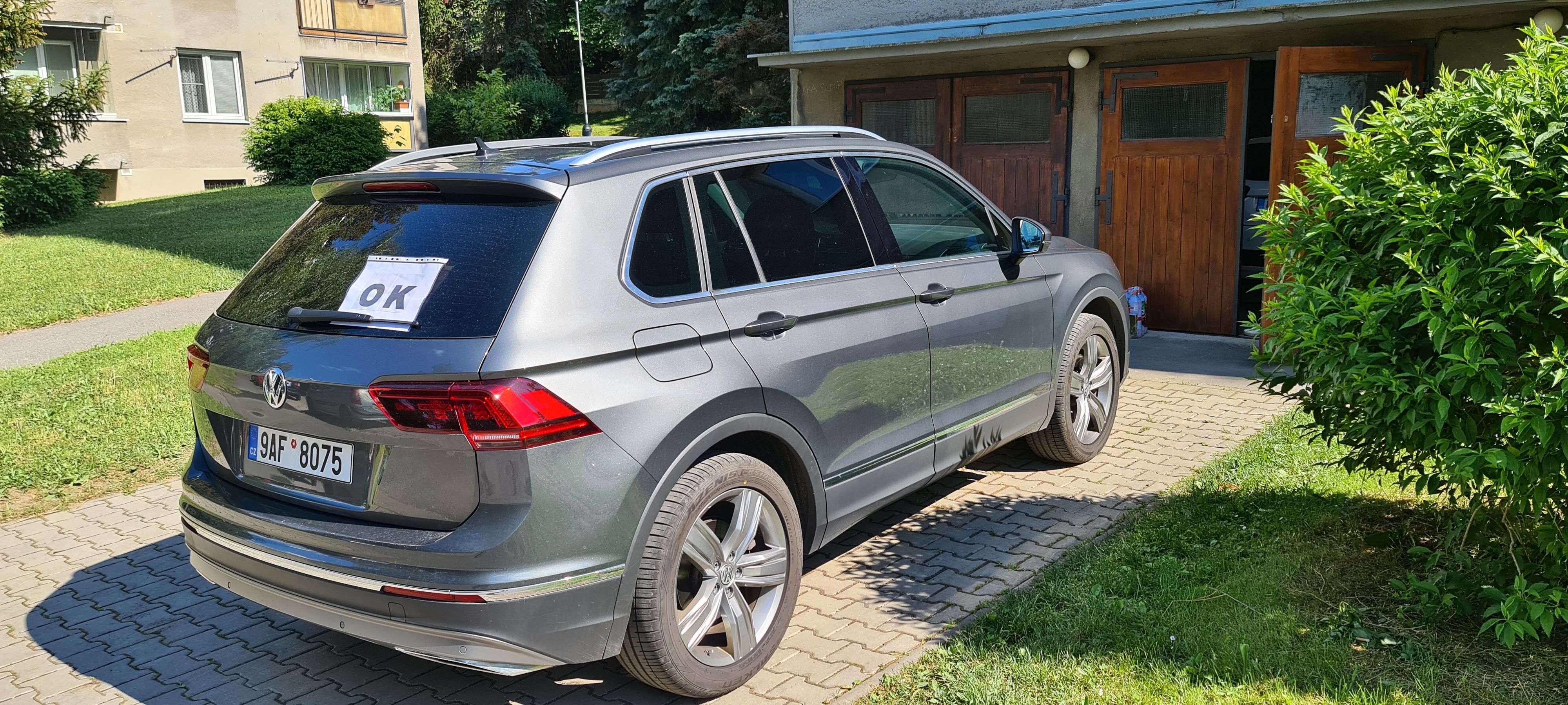 Volkswagen Tiguan, 2.0 BiTDI 176kw 4x4 - fotka 3