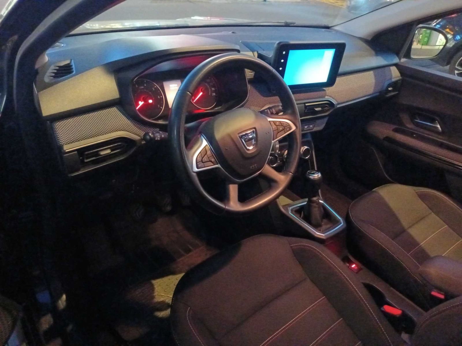 Dacia Jogger, 1.0 TCe, Extreme, LPG, 7 míst - fotka 3