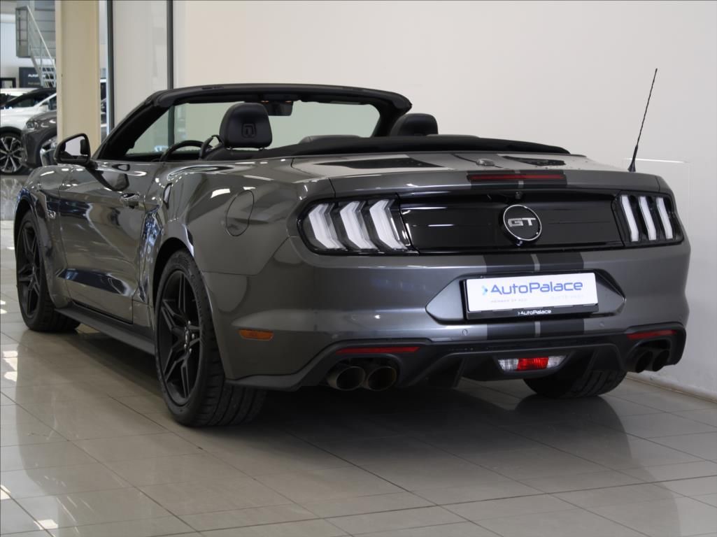 Ford Mustang, 5,0 V8 331kW AT GT 51tkm. ČR - fotka 3