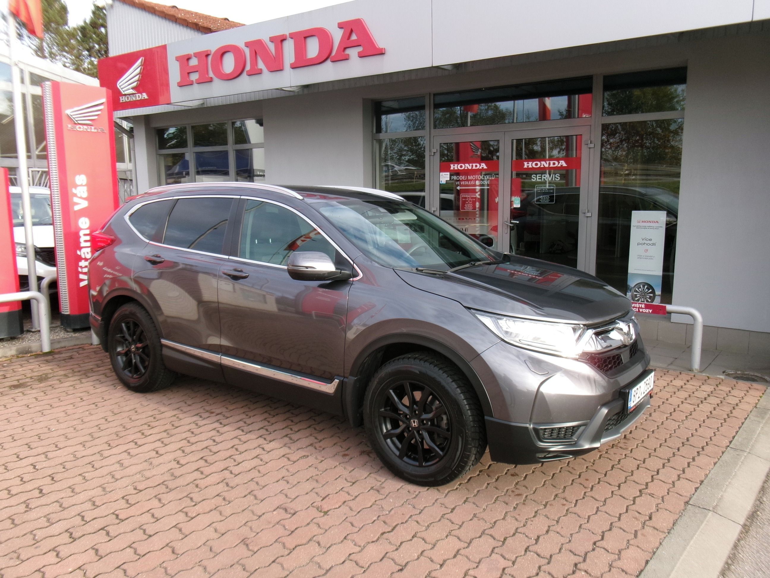 Honda CR-V, 172PS COMFORT EXCLUSIVE, ČR - fotka 4