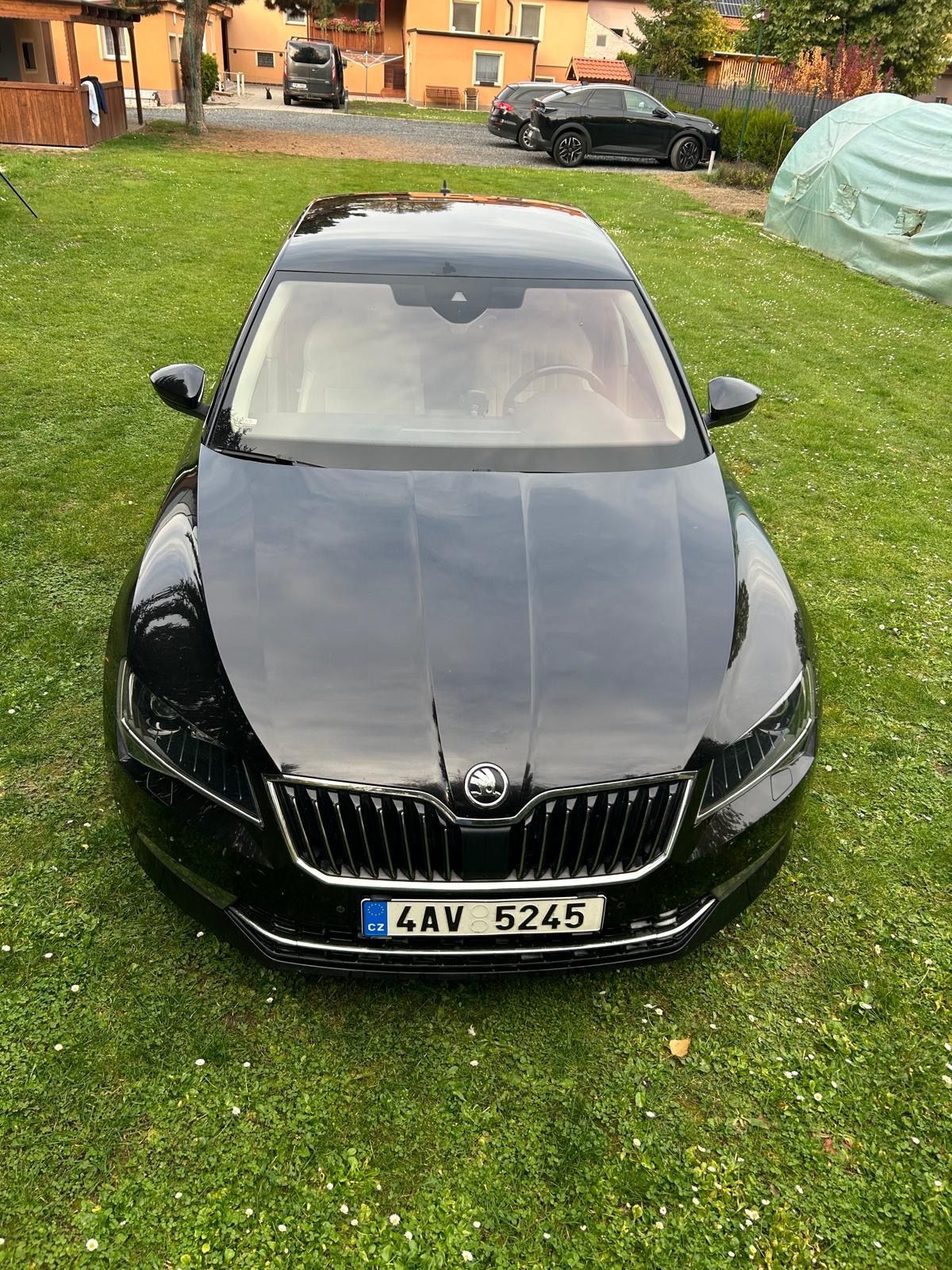 Škoda Superb, ŠKODA SUPERB III 2.0 TDI DSG - fotka 3