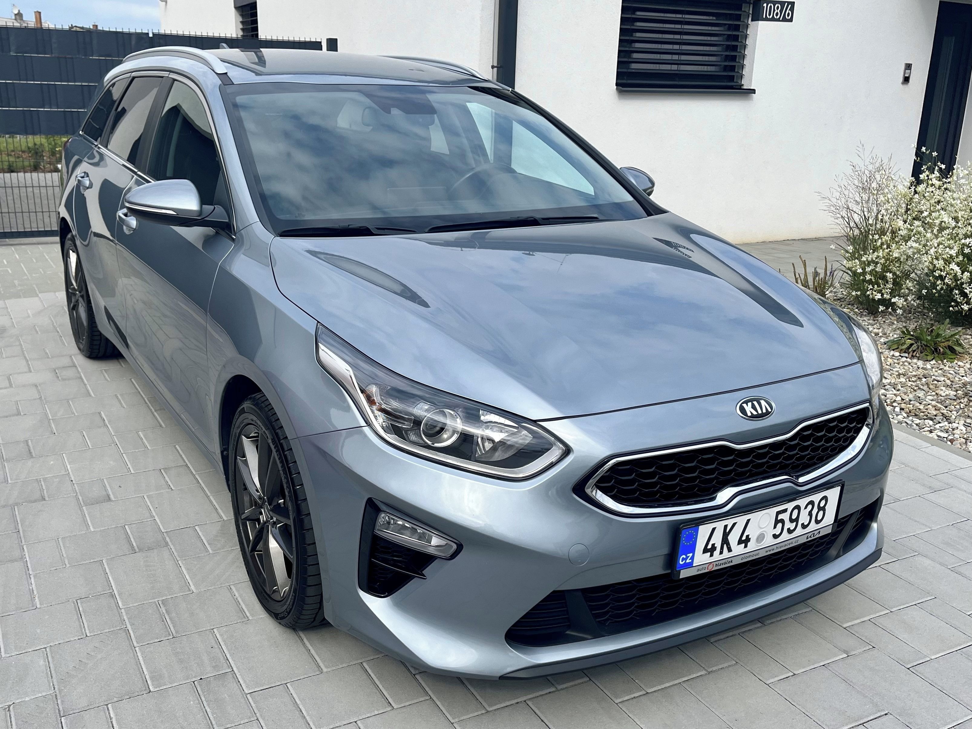 Kia Cee´d, 1.4T-GDI AT Exclusive GT seats