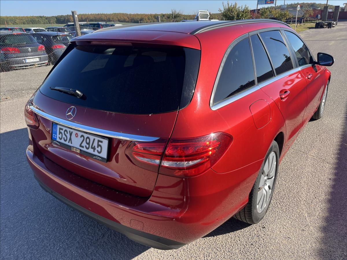 Mercedes-Benz Třídy C, 2,1 250d 150KW 4MATIC LED DPH - fotka 6