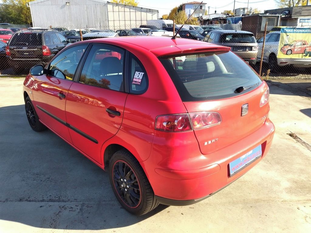 Seat Ibiza, 1.4 16V ČR,SERVISKA - fotka 6