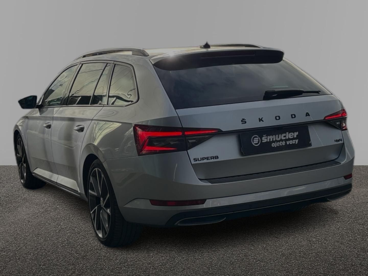 Škoda Superb, 2.0 TDI / 147 kW Sportline 4x4 - fotka 2