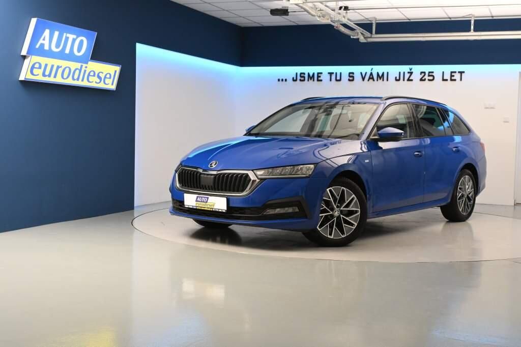 Škoda Octavia, 2.0 4x4 DSG LED TOUR Virtual T - fotka 2
