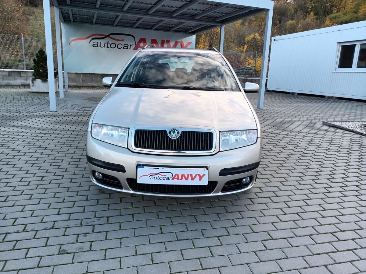 Škoda Fabia, 1,4 16V,55KW,ČR,KLIMA,TEMPOMAT - fotka 2