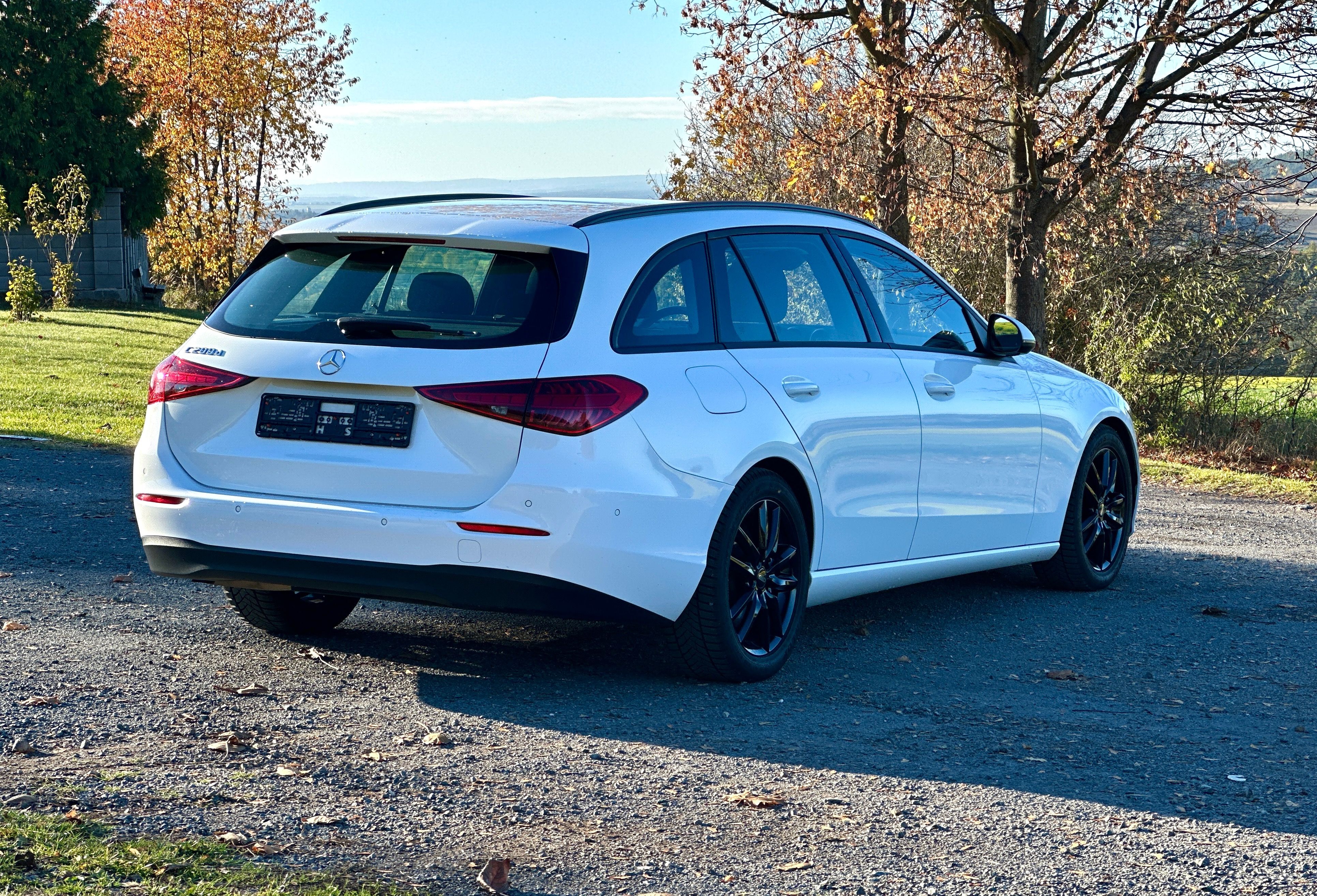 Mercedes-Benz Třídy C, Mercedes-Benz C 200d TOP STAV! - fotka 5