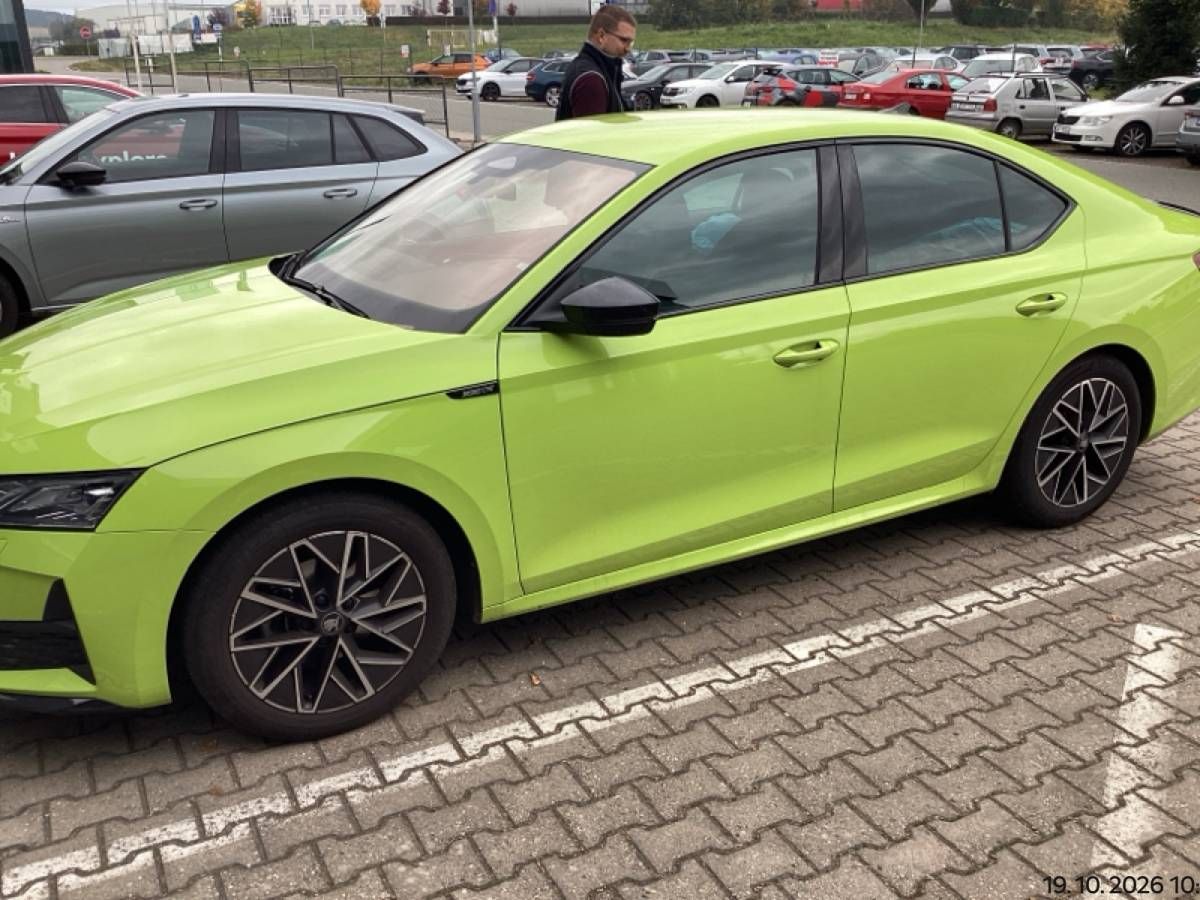 Škoda Octavia, Sportline 1,5 TSI 110kW MT6/H6 - fotka 3