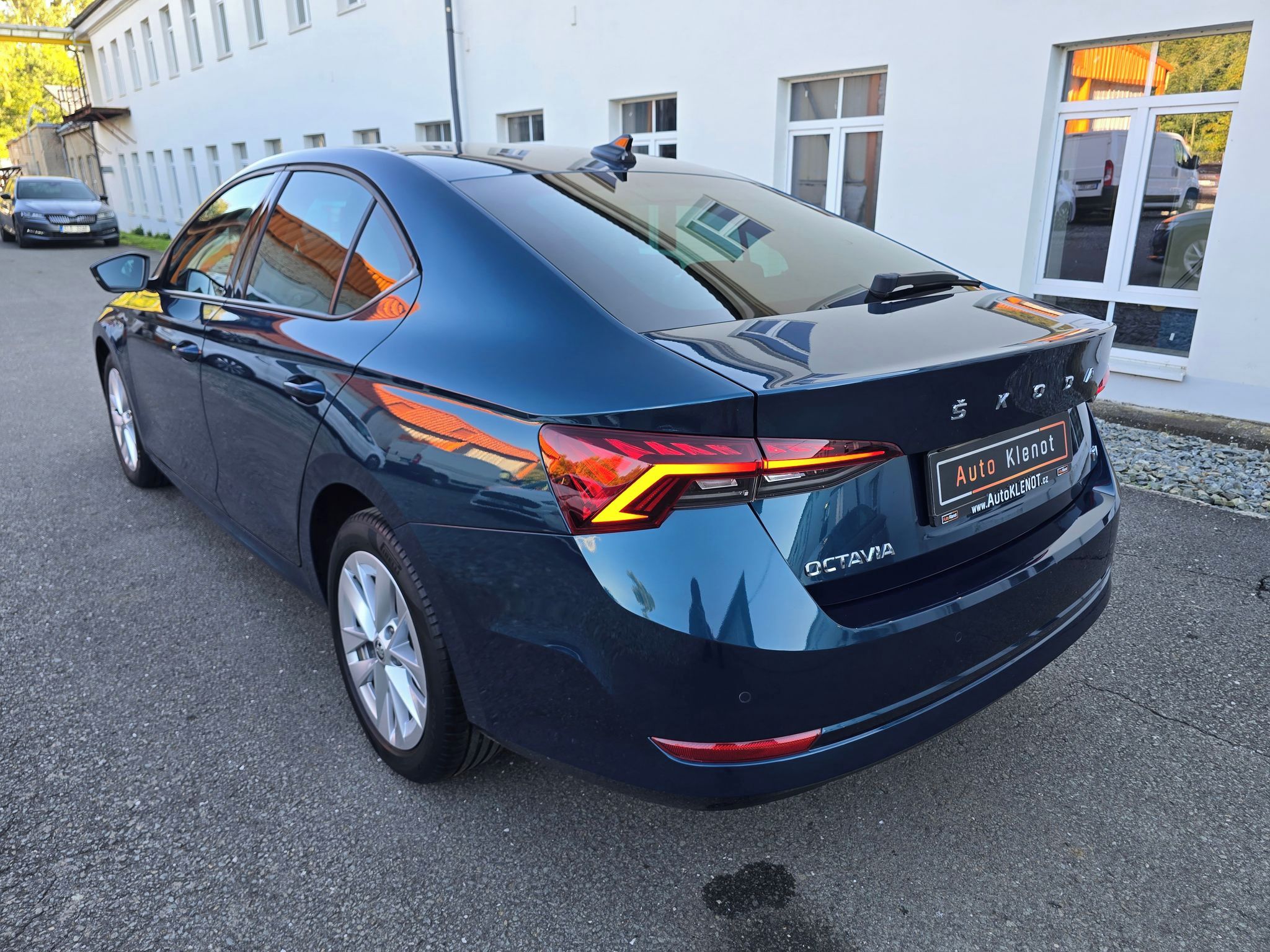 Škoda Octavia, 1.4TSi 150kW iV DSG KAMERA - fotka 5