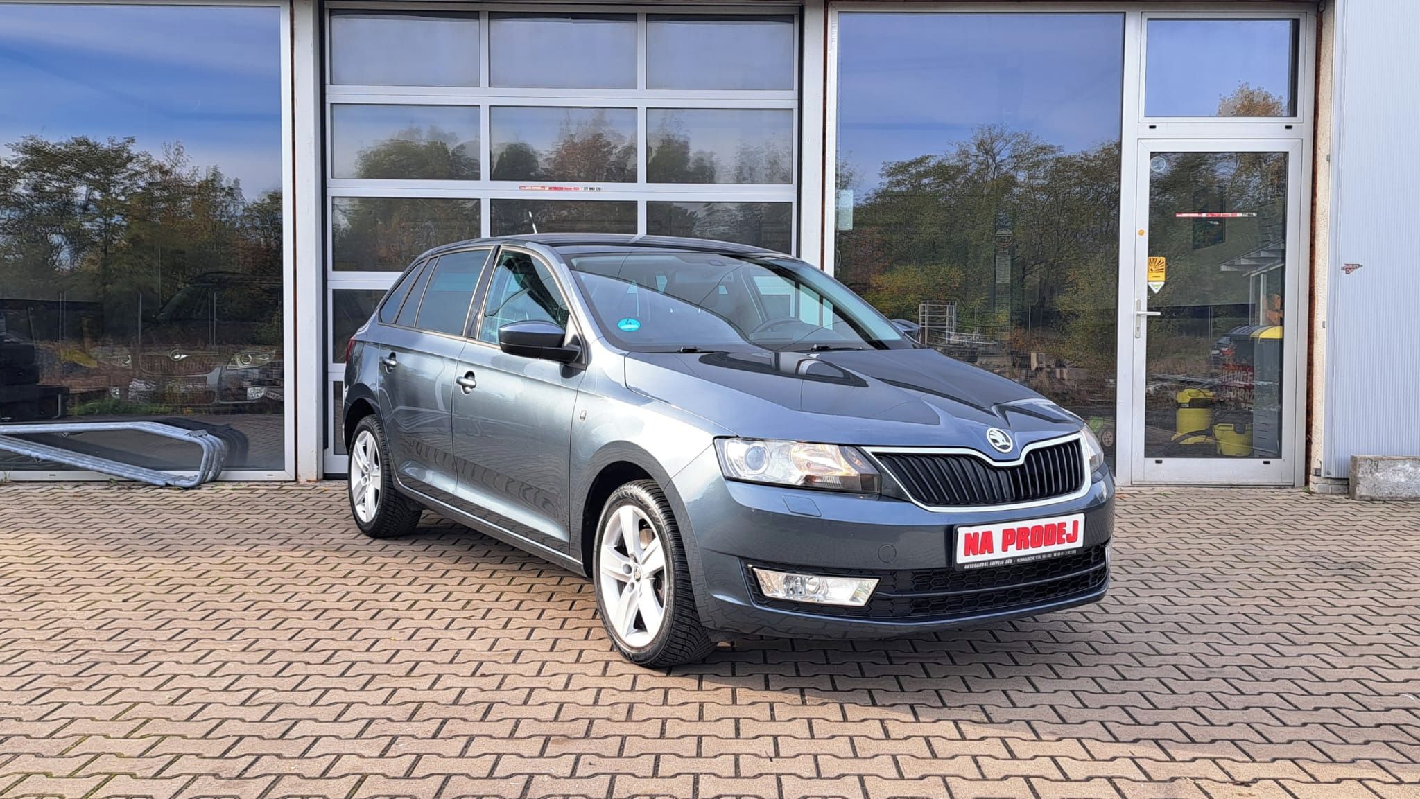 Škoda Rapid, 1.2 TSI 77 Kw - fotka 2