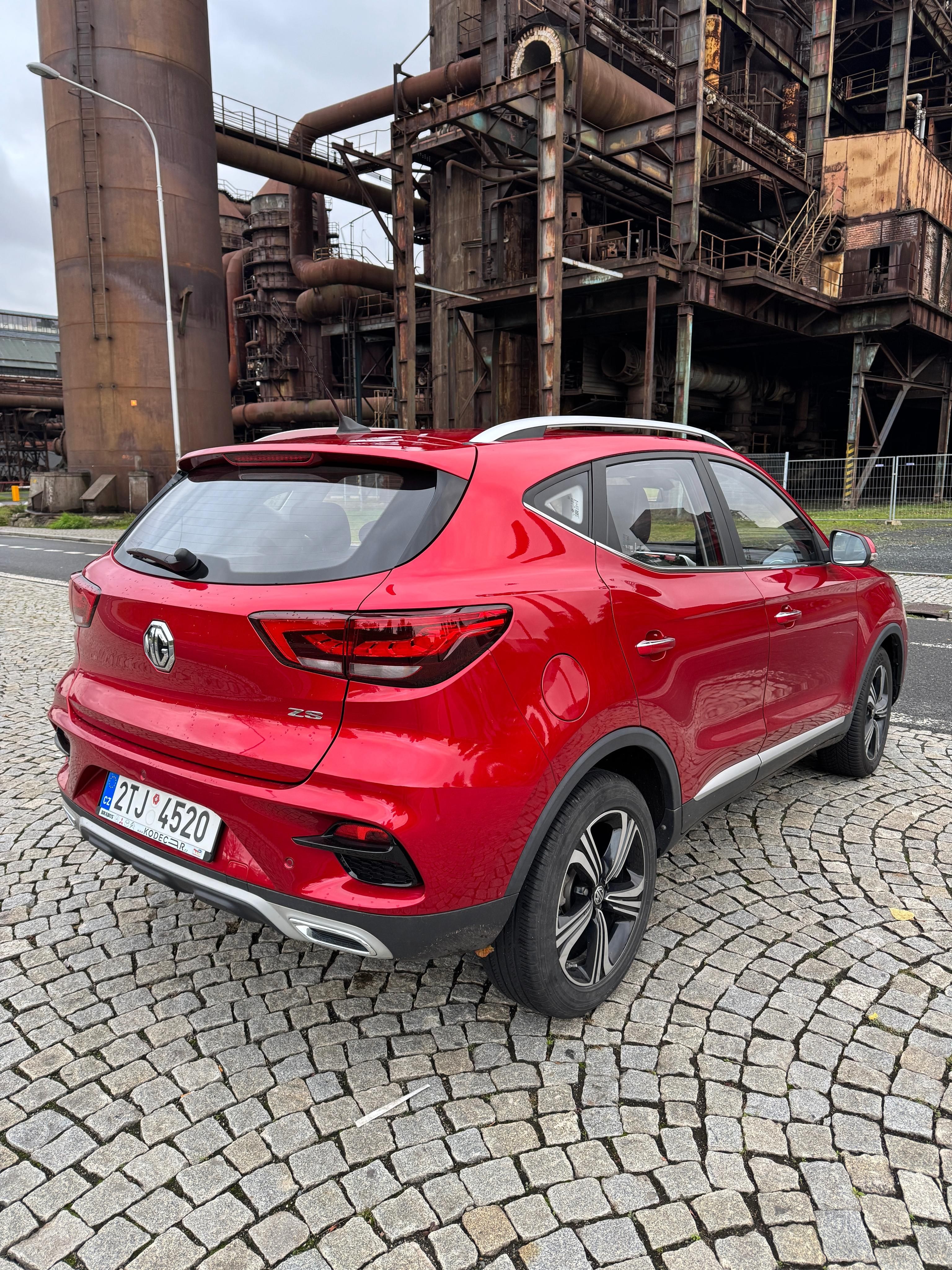 MG ZS, MG ZS Emotion 1,5 DVVT 78 kW - fotka 3