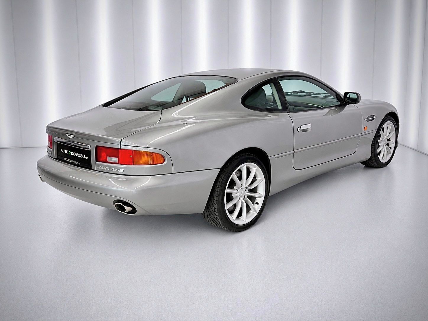 Aston Martin DB7, 6.0 V12 306 KW AT VANTAGE - fotka 6