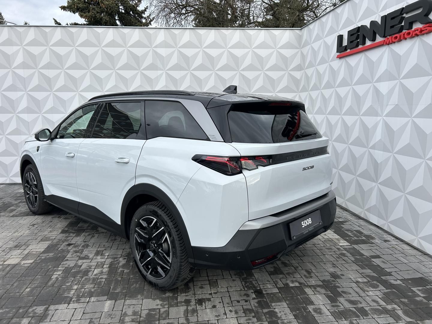 Peugeot 5008, GT Hybrid 145 e-DCS6 - fotka 6