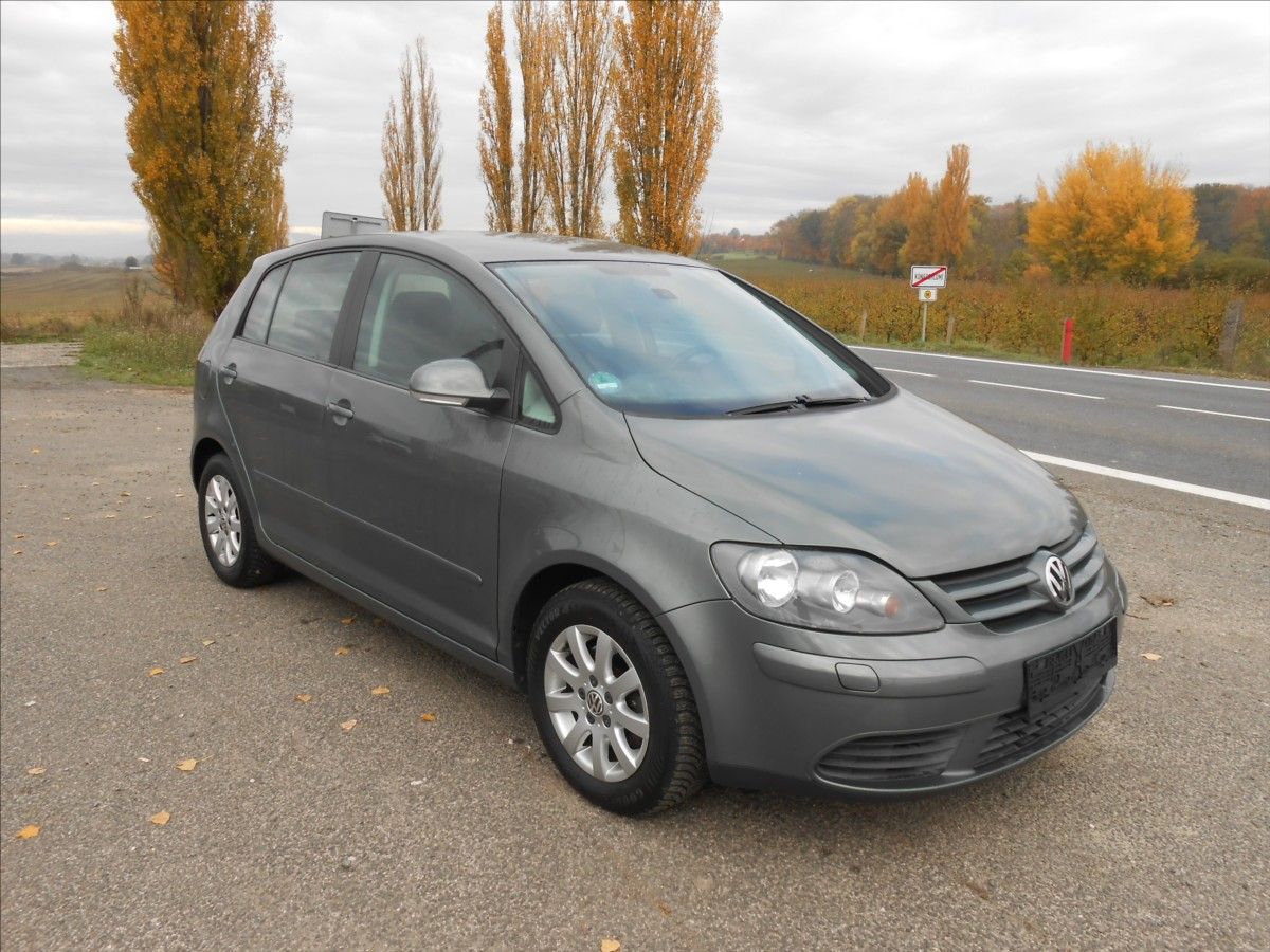 Volkswagen Golf Plus, 1,6 85 kW SERVISKA - fotka 5