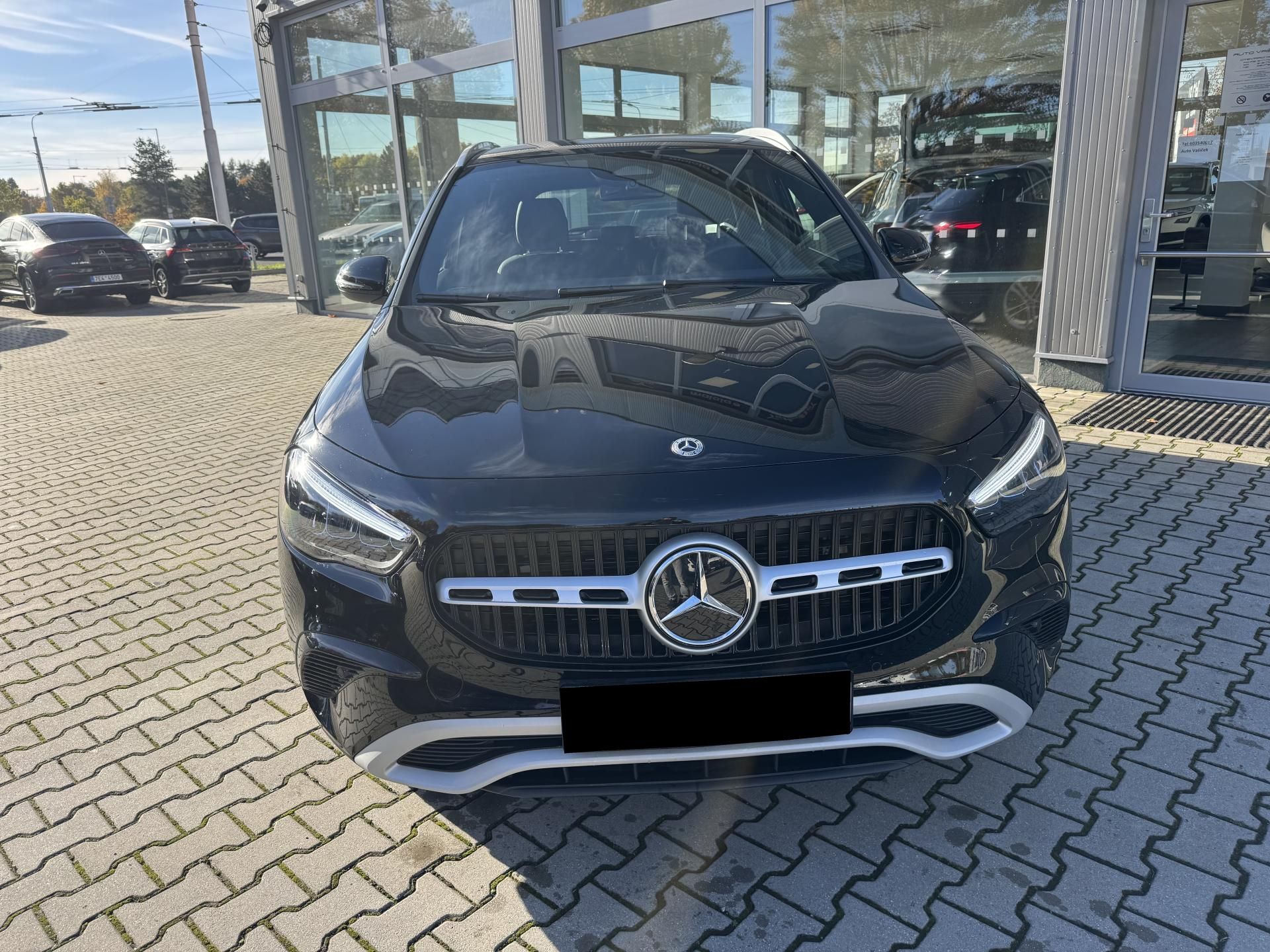 Mercedes-Benz GLA, GLA 200 Aut.LED NAVI KAMERA - fotka 2