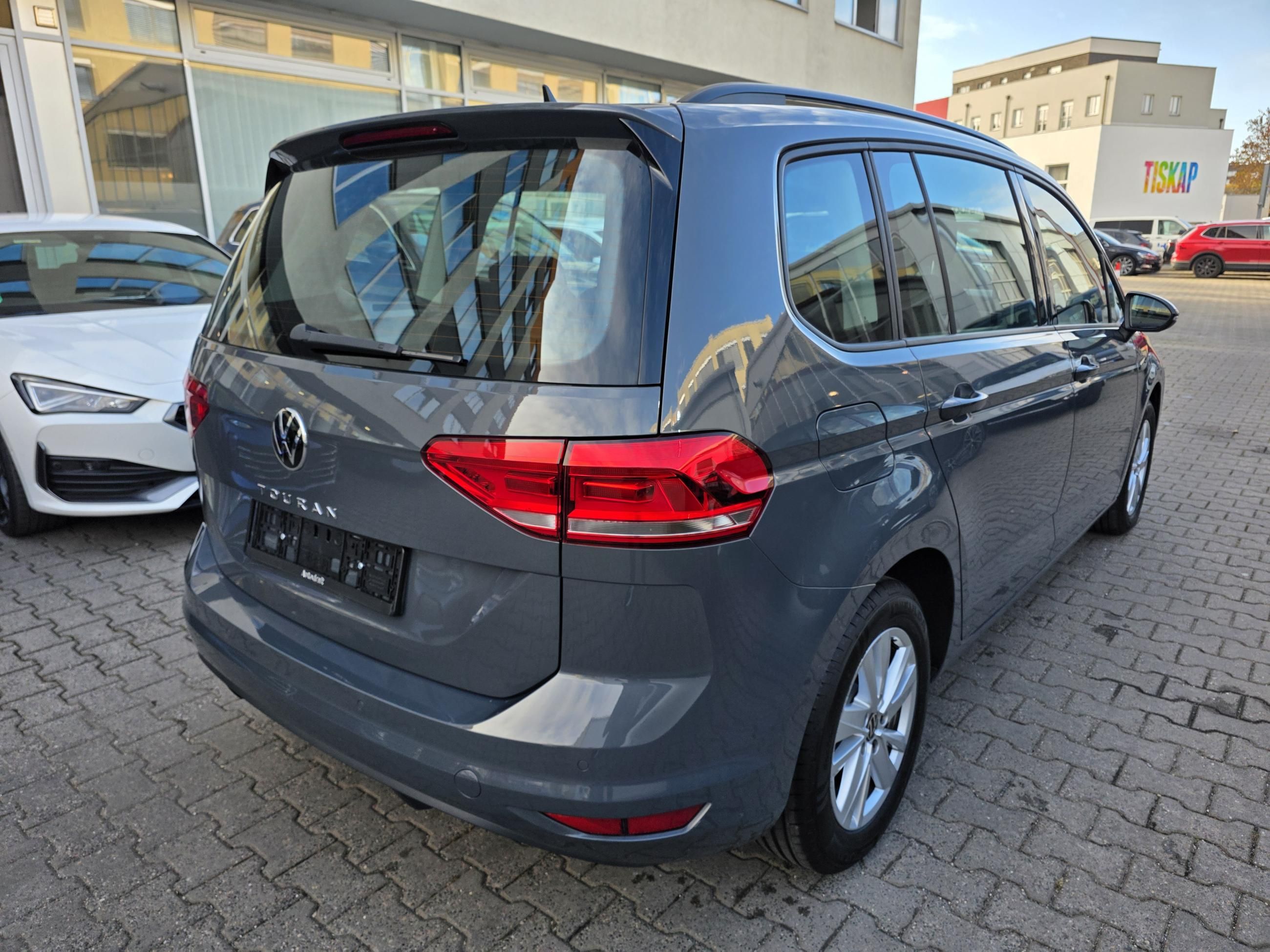 Volkswagen Touran, 2.0 TDI 110kW DSG - fotka 6