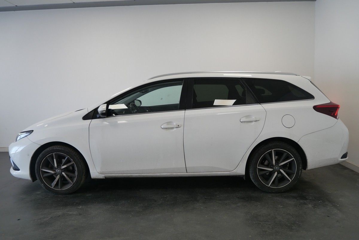 Toyota Auris, 1.6 Valvematic 97 kW Active - fotka 3