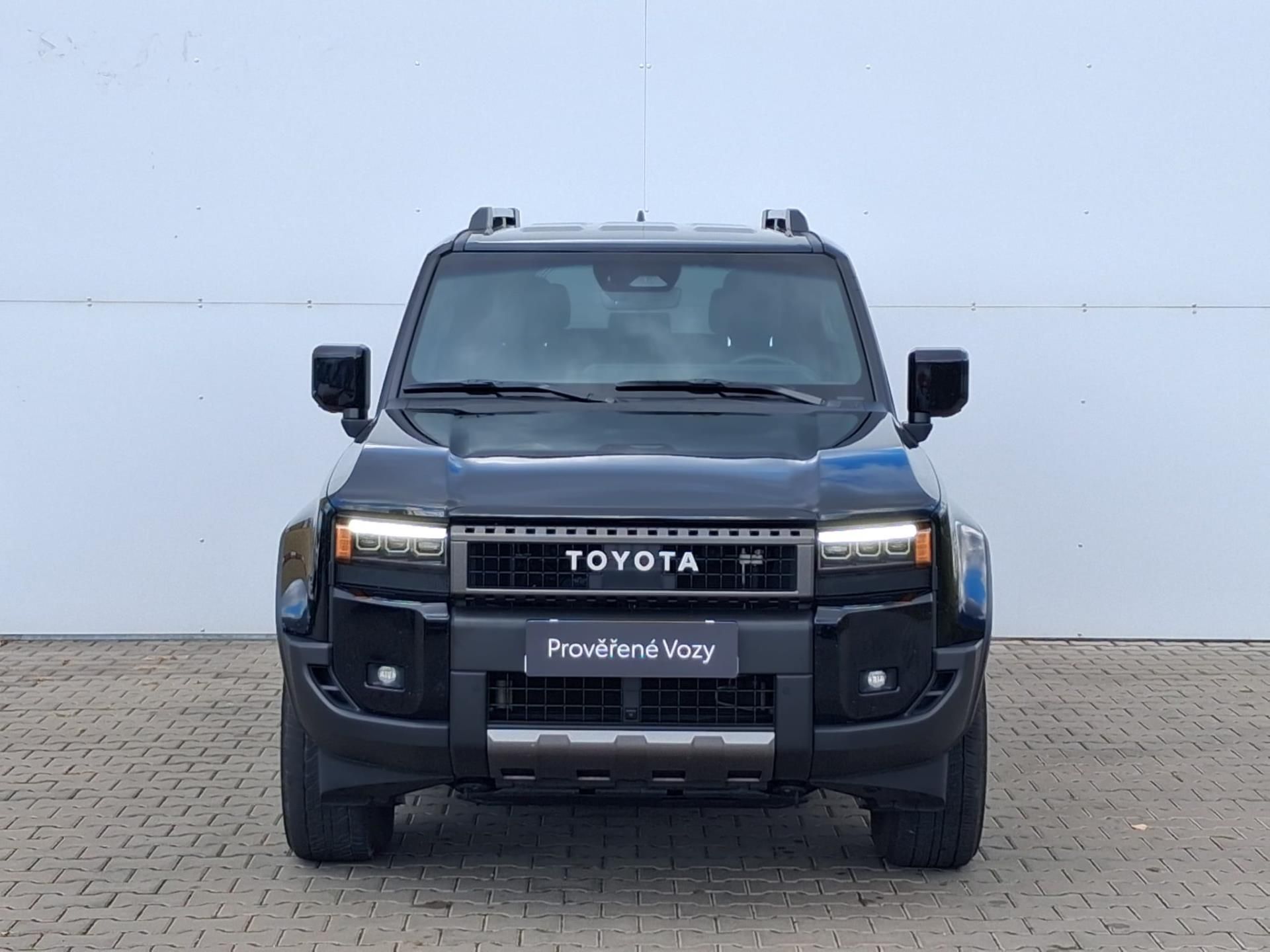 Toyota Land Cruiser, 2.8 D-4D 6AT Invincible - fotka 4