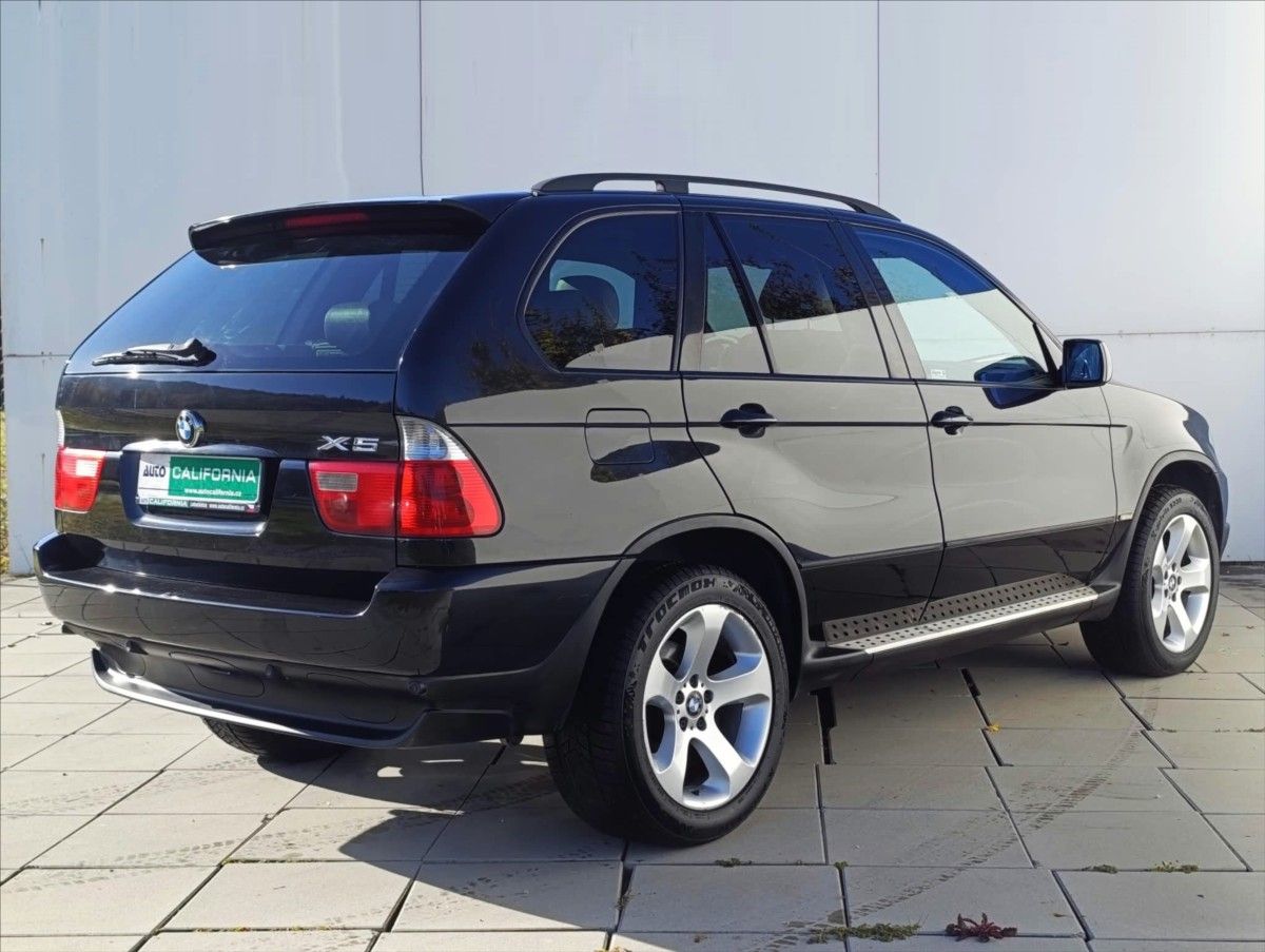 BMW X5, 3,0 d 4x4 Automat Kůže Tažné - fotka 6