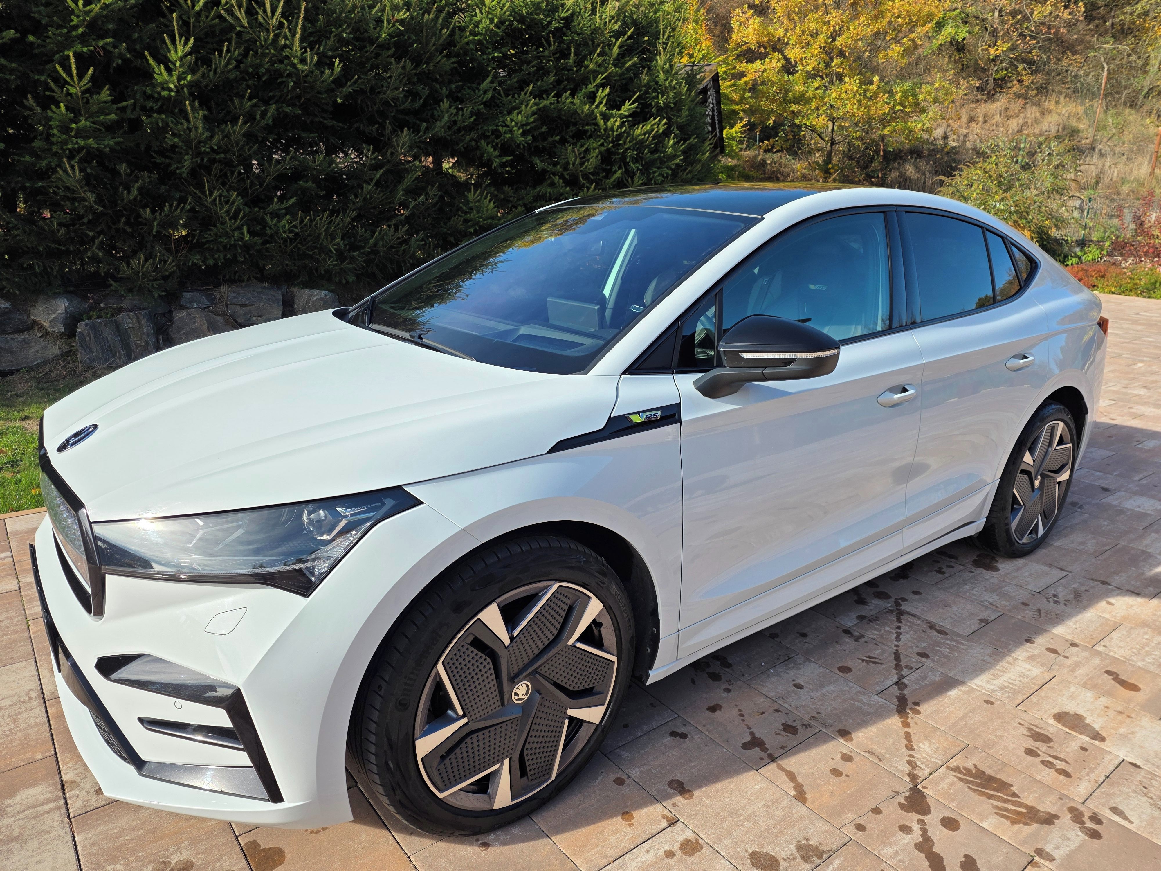 Škoda Enyaq, ČR, 4X4, RS, tepelko,head, DPH