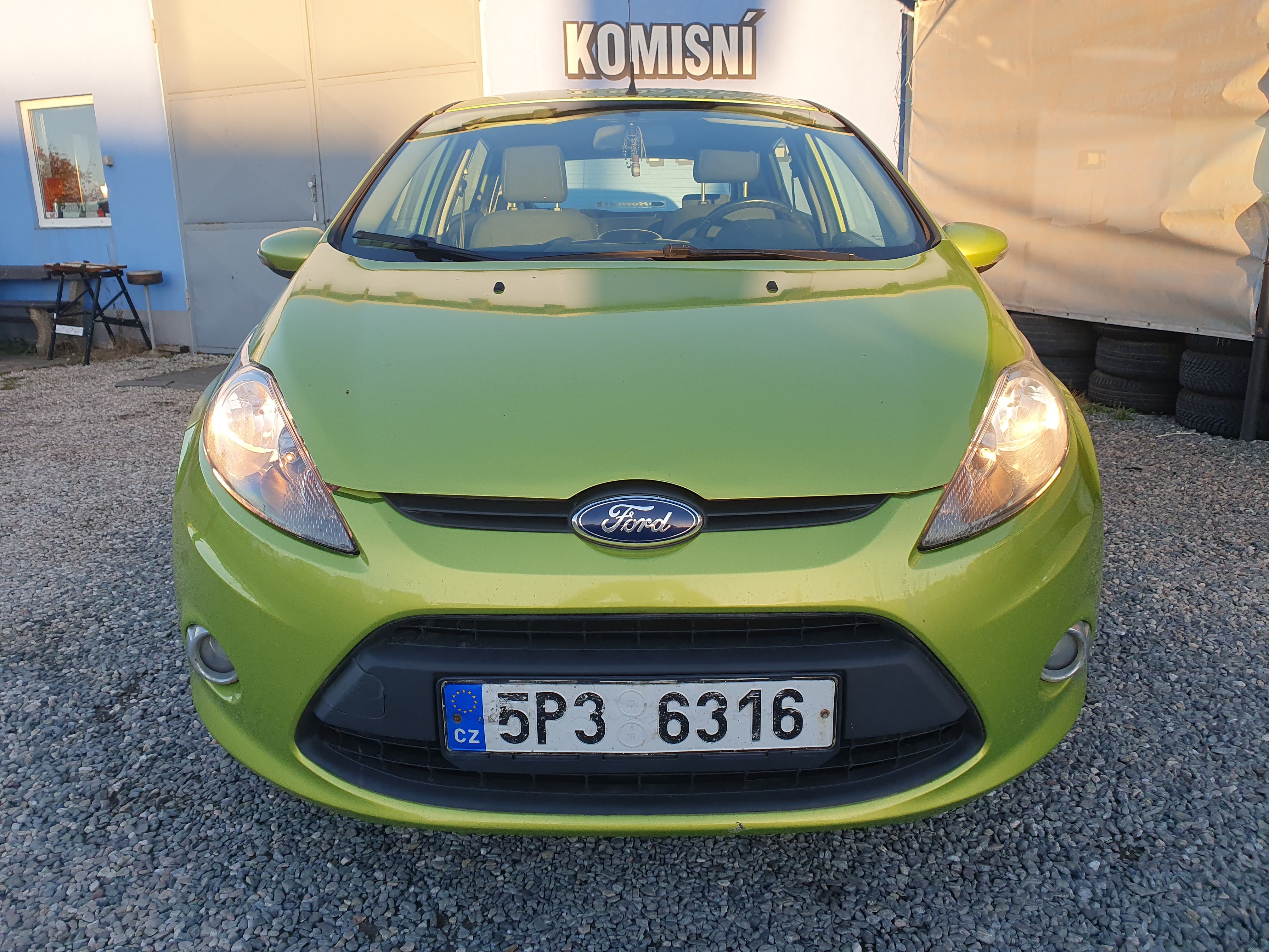 Ford Fiesta, 1.2 Í 1 MAJITEN NOVÉ ČR KLIMA - fotka 4