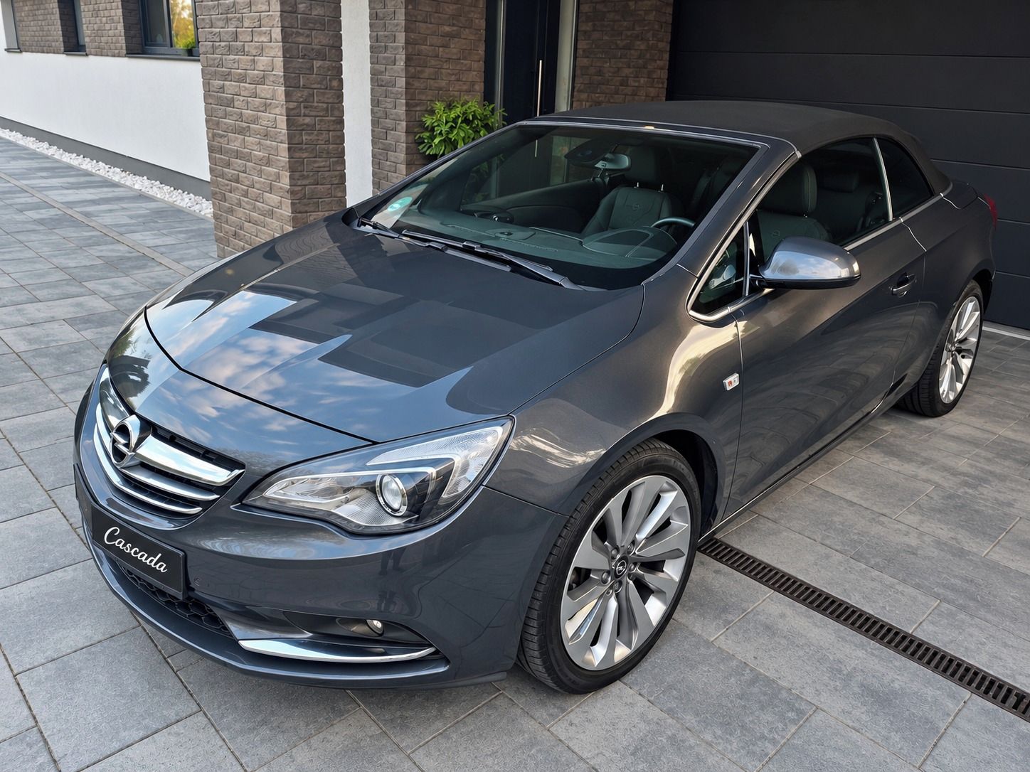 Opel Cascada, 1.4i Turbo, 82tkm, stav 100%.