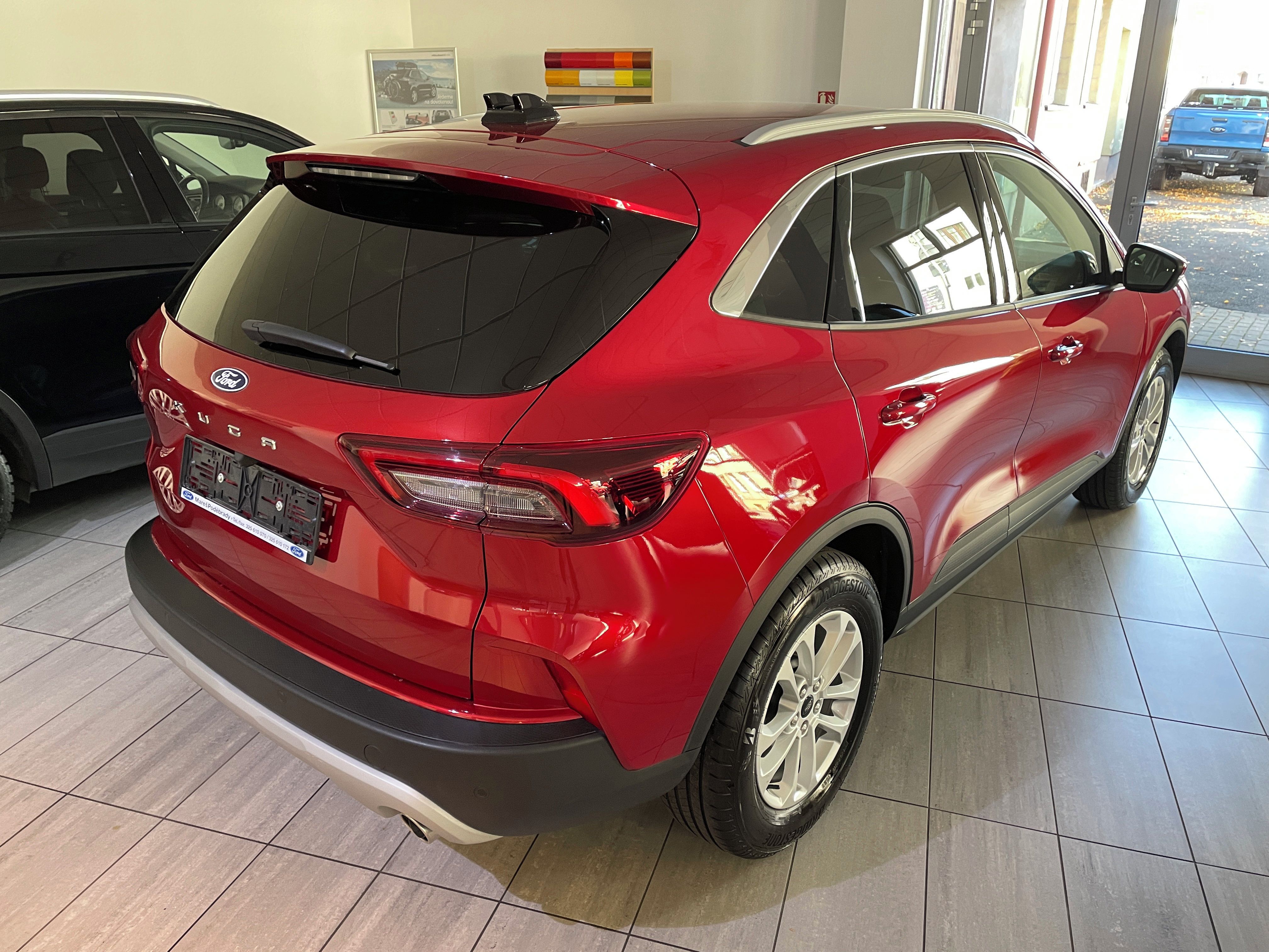 Ford Kuga, Titanium 1.5 EcoBoost 110kW - fotka 5