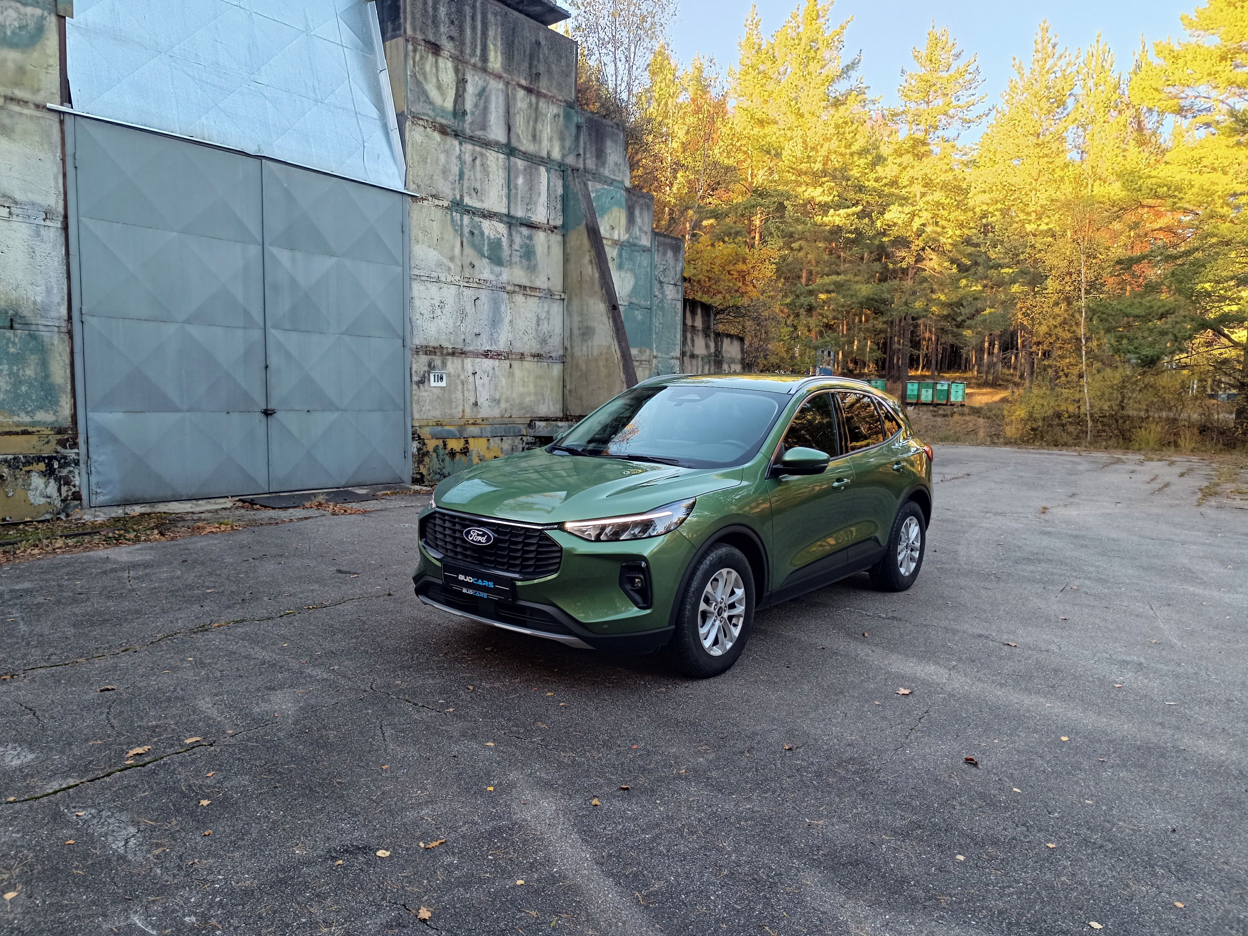 Ford Kuga, 1.5 EcoBoost 1.Maj.Nové CZ - fotka 4
