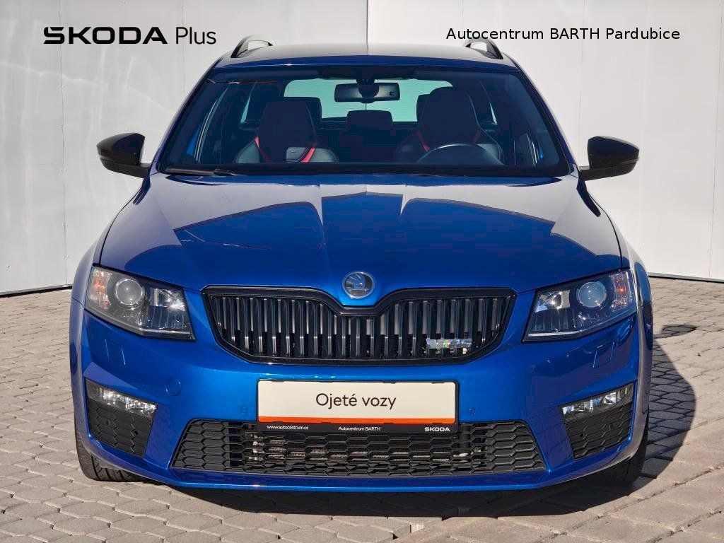 Škoda Octavia, Combi RS / 2,0 TSI / 162 kW / - fotka 4