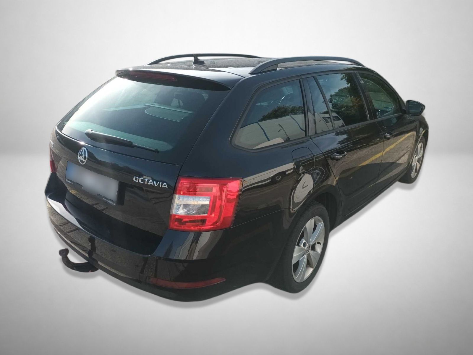 Škoda Octavia, 1.6 TDI, Ambition - fotka 2