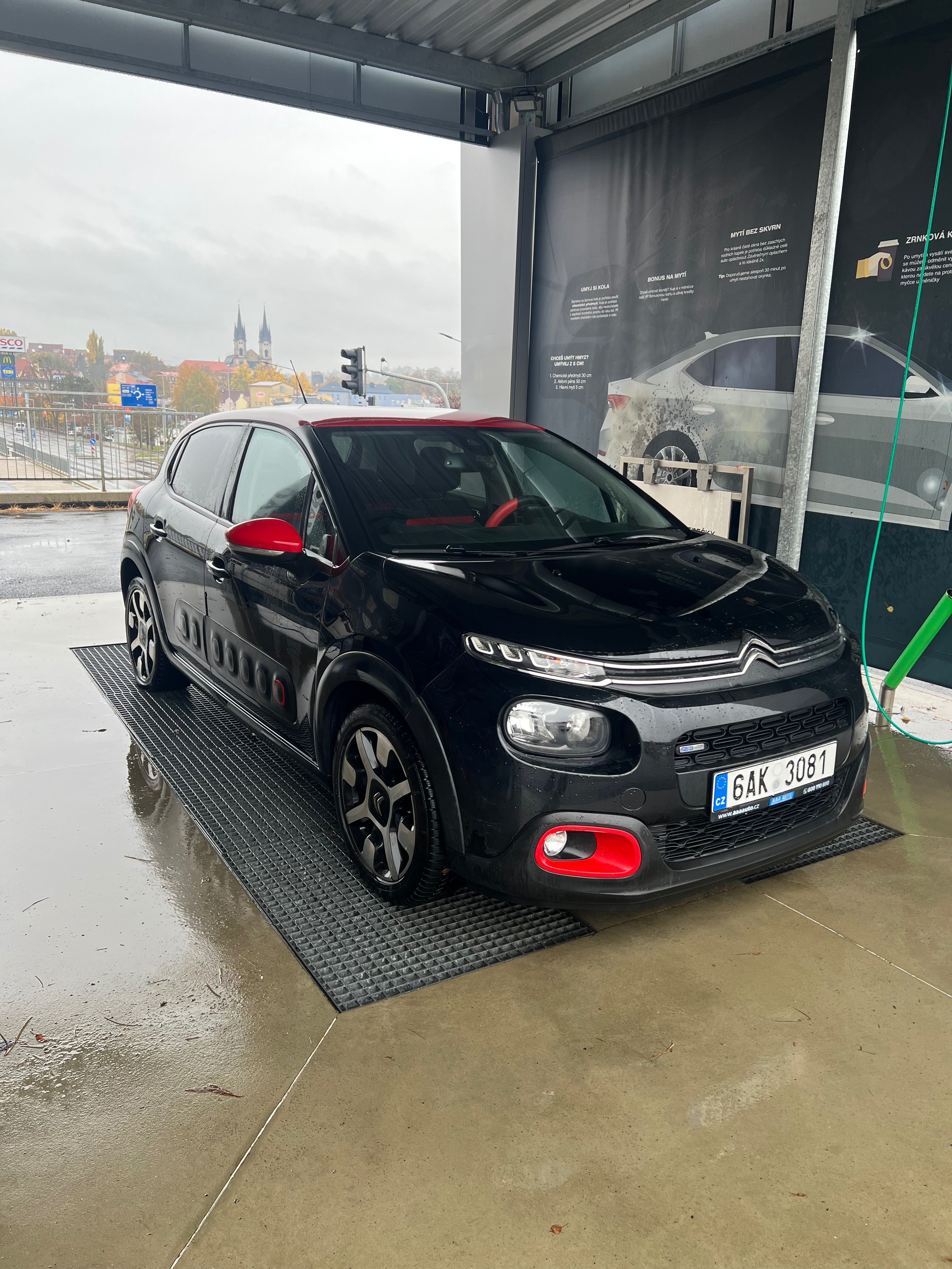 Citroën C3, 1.2 PureTech, Navi - fotka 2