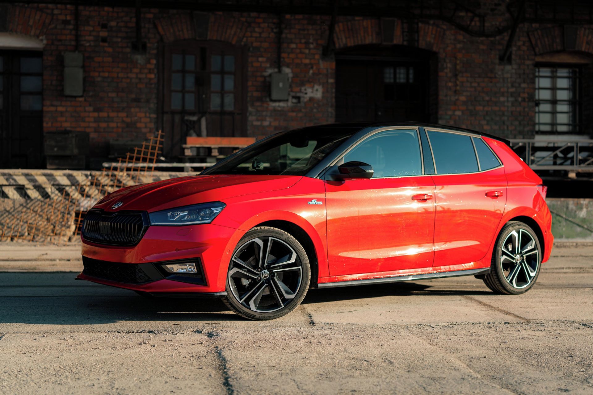 Škoda Fabia, Fabia IV MC- plná výbava - fotka 2