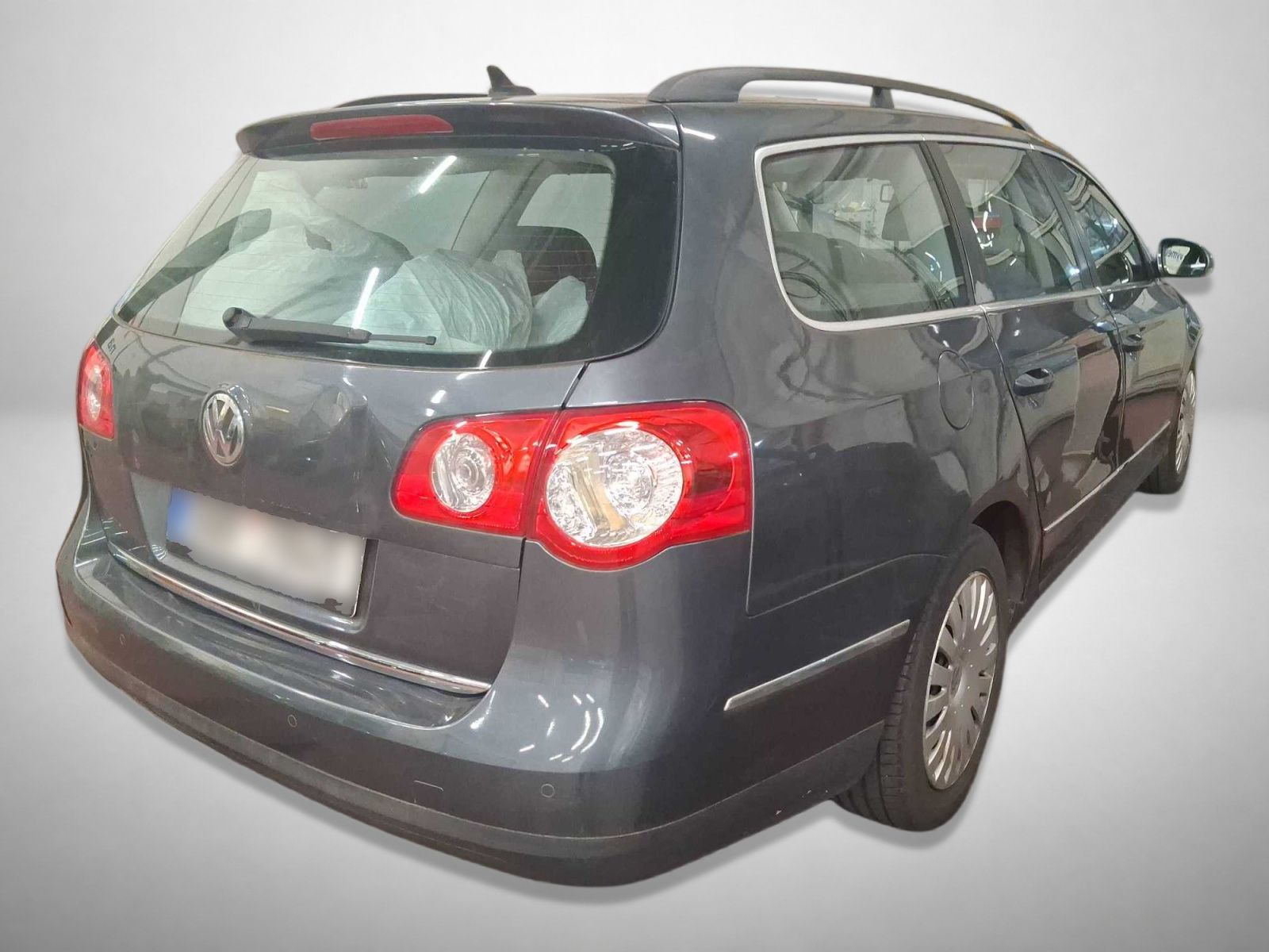 Volkswagen Passat, 2.0 TDI, Automatická klima - fotka 2