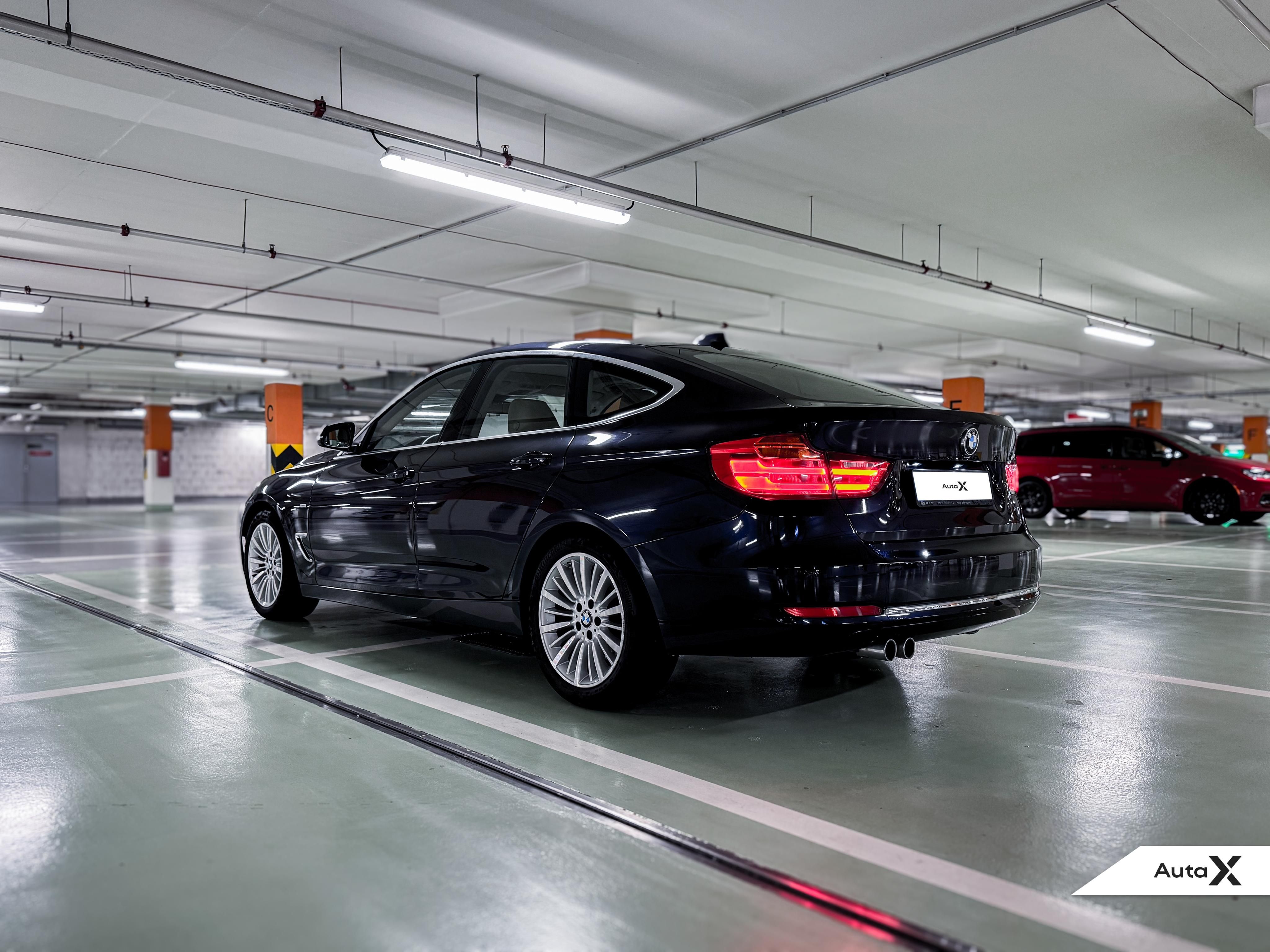 BMW Řada 3, 330d GT Luxury Line 190 kW - fotka 5
