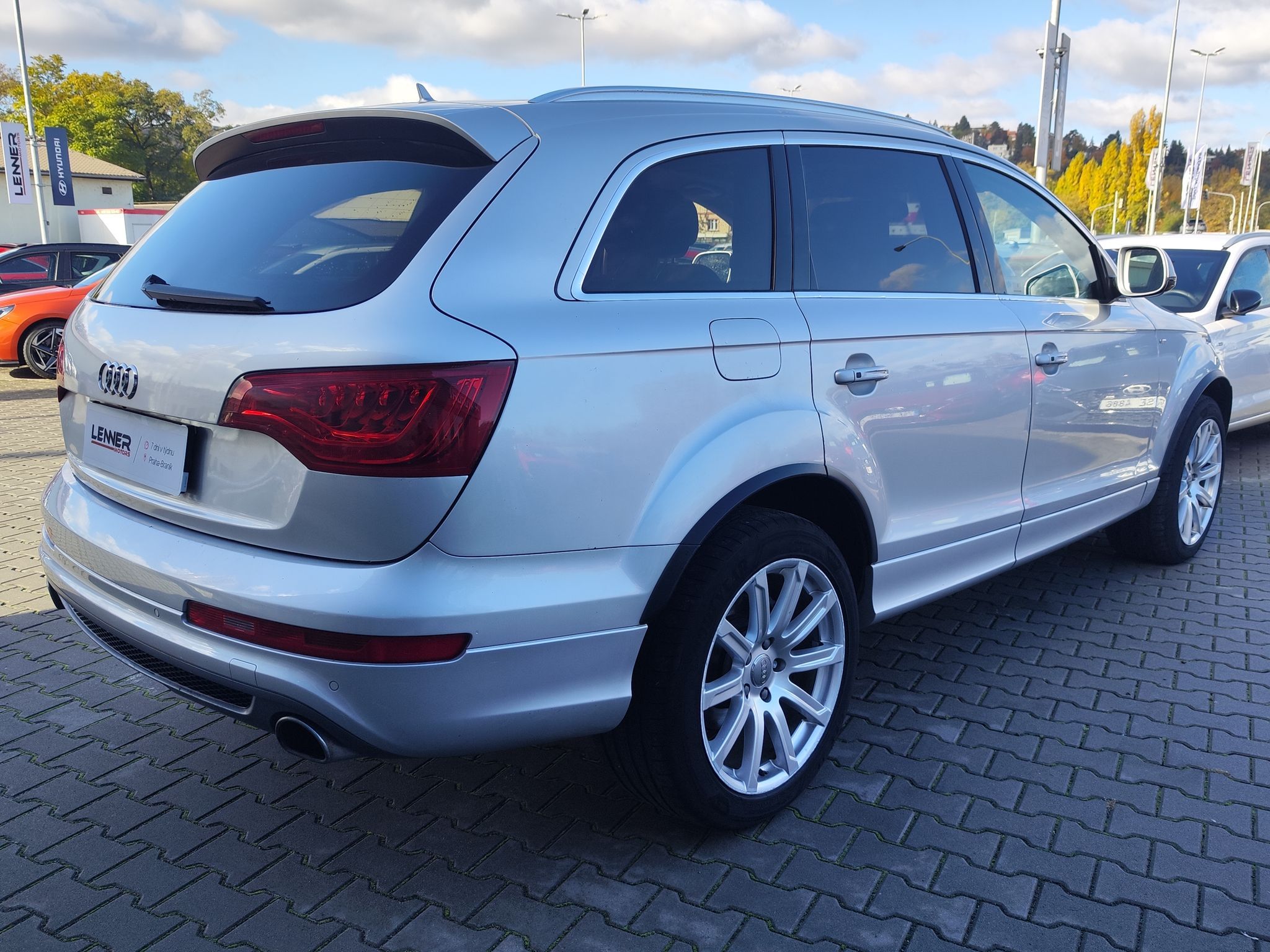 Audi Q7, 3.0 TDI/180kW S-Line 4x4 AT - fotka 5