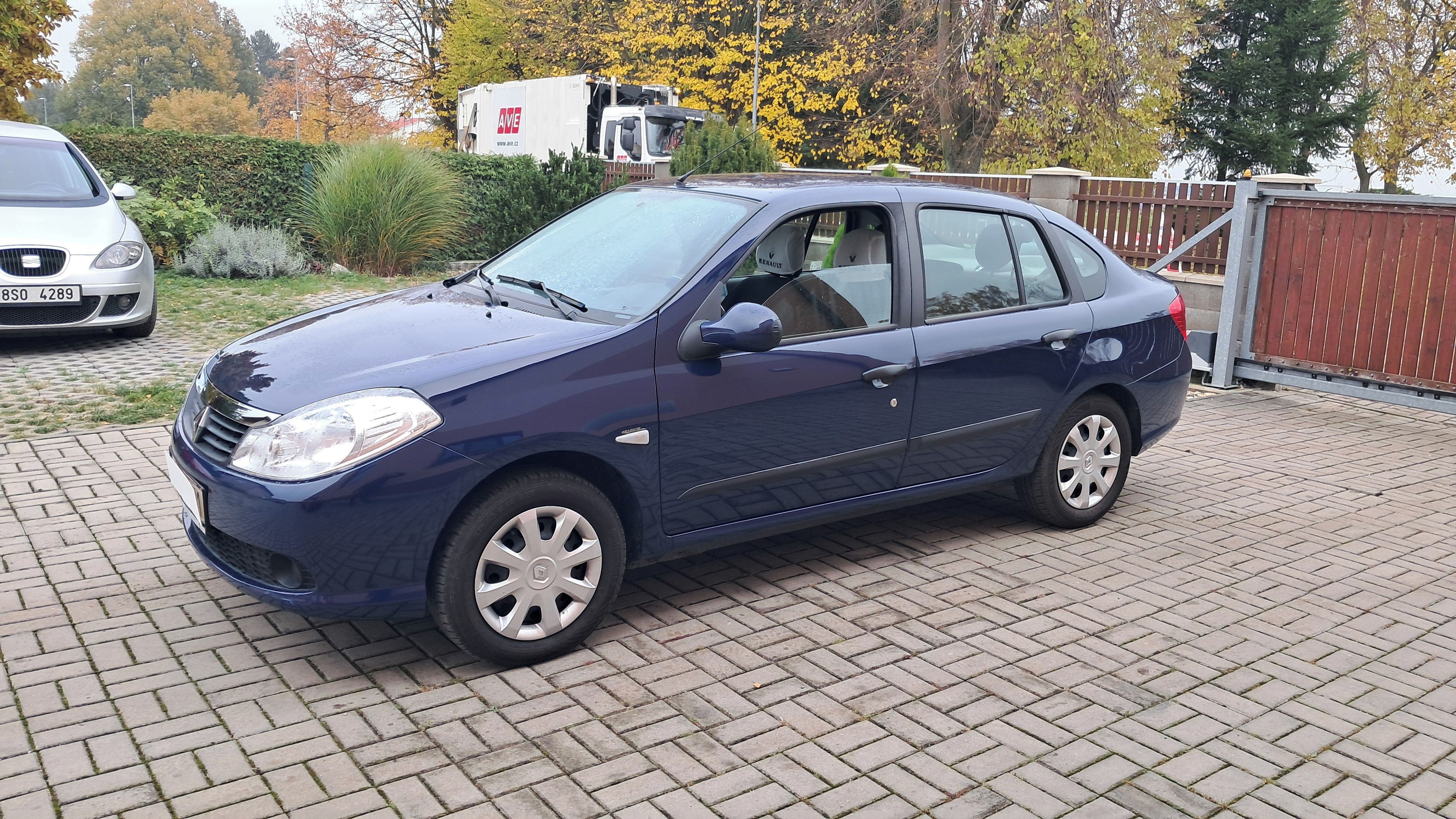 Renault Thalia, 1.2i / najeto 24 000 KM - fotka 5