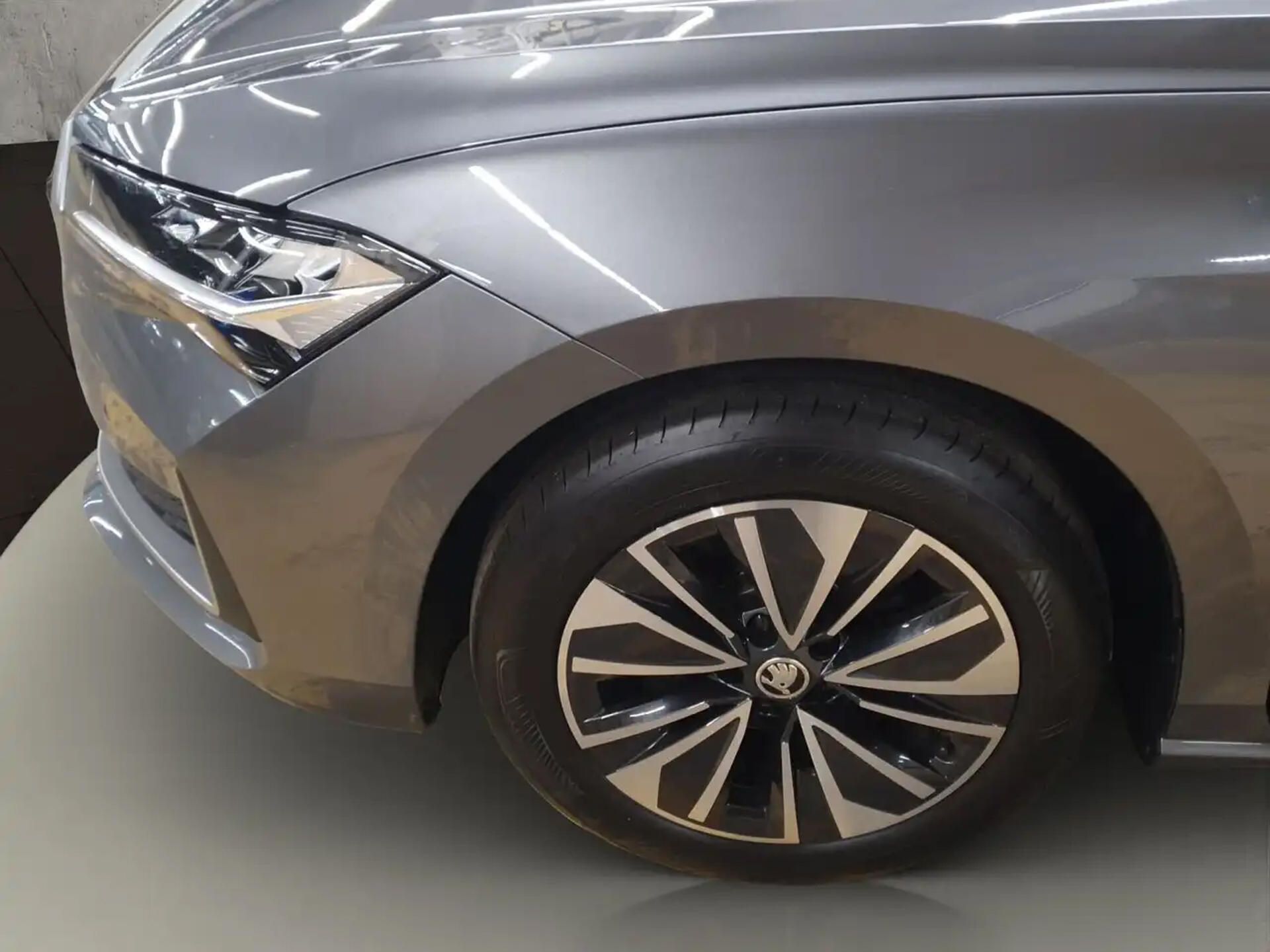 Škoda Superb, TDI Selection ACC Kamera LED - fotka 5