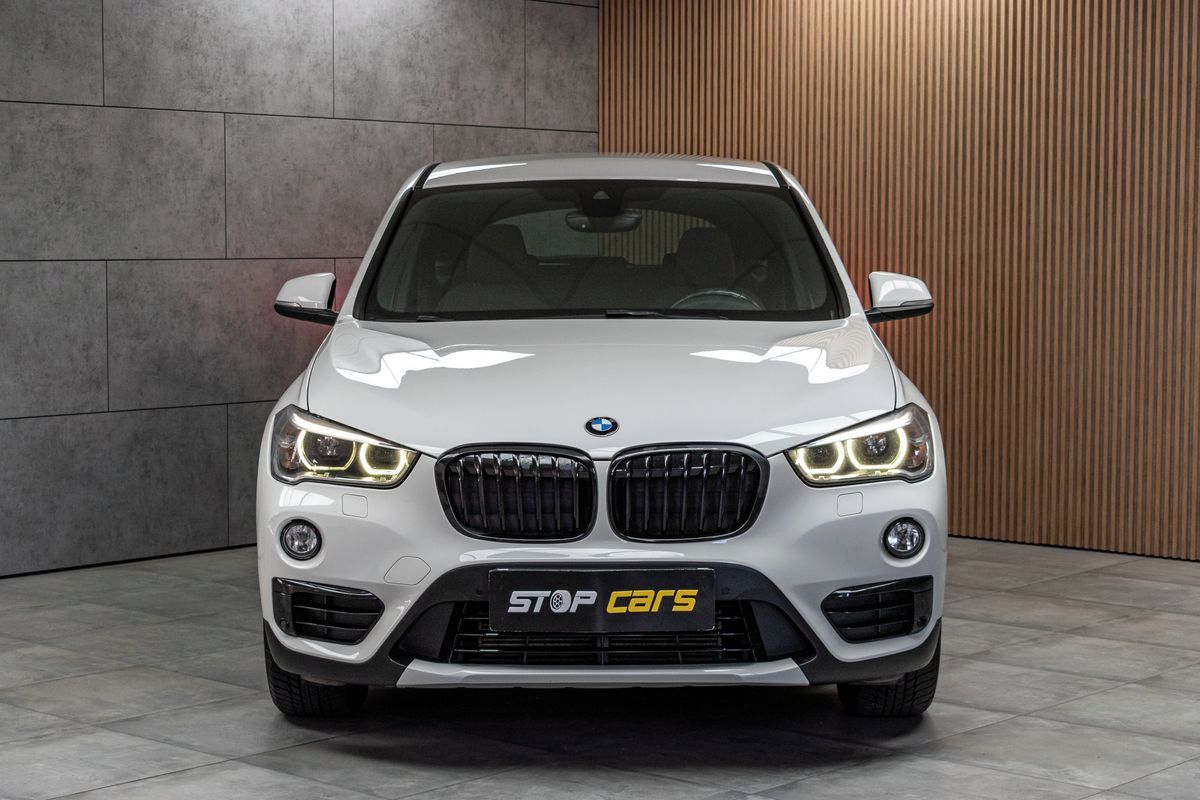 BMW X1, xDrive20d 140kW*SPORT LINE*ČR* - fotka 2