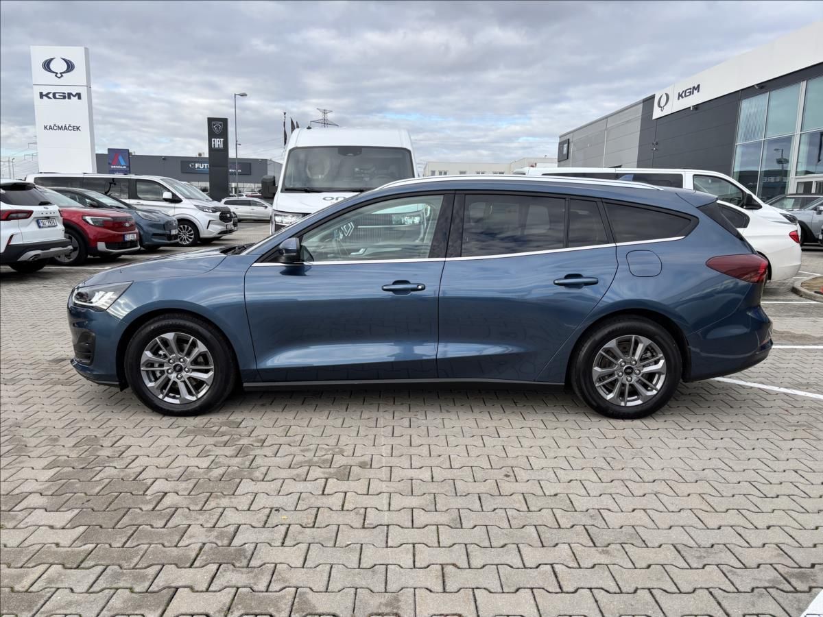 Ford Focus, 1,0 EcoBoost 114kW Titanium - fotka 2