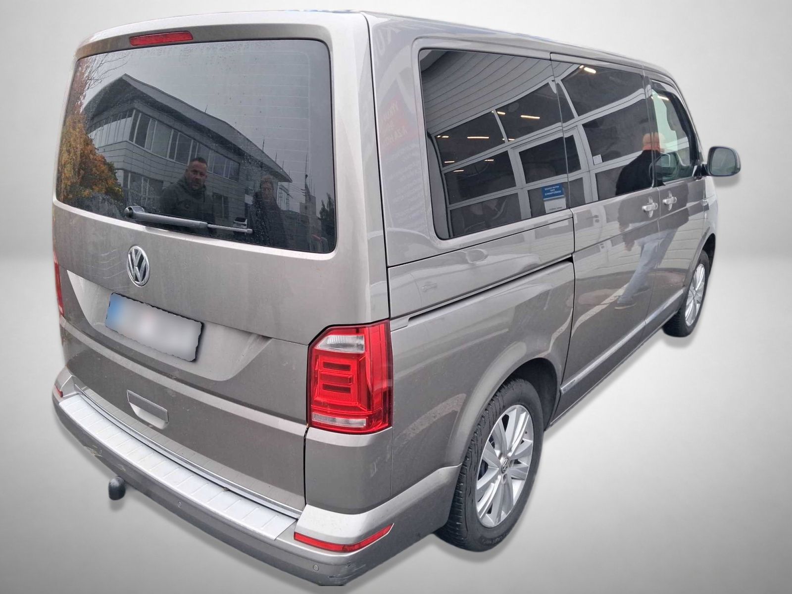 Volkswagen Multivan, 2.0 TDI, Highline, Klima - fotka 2
