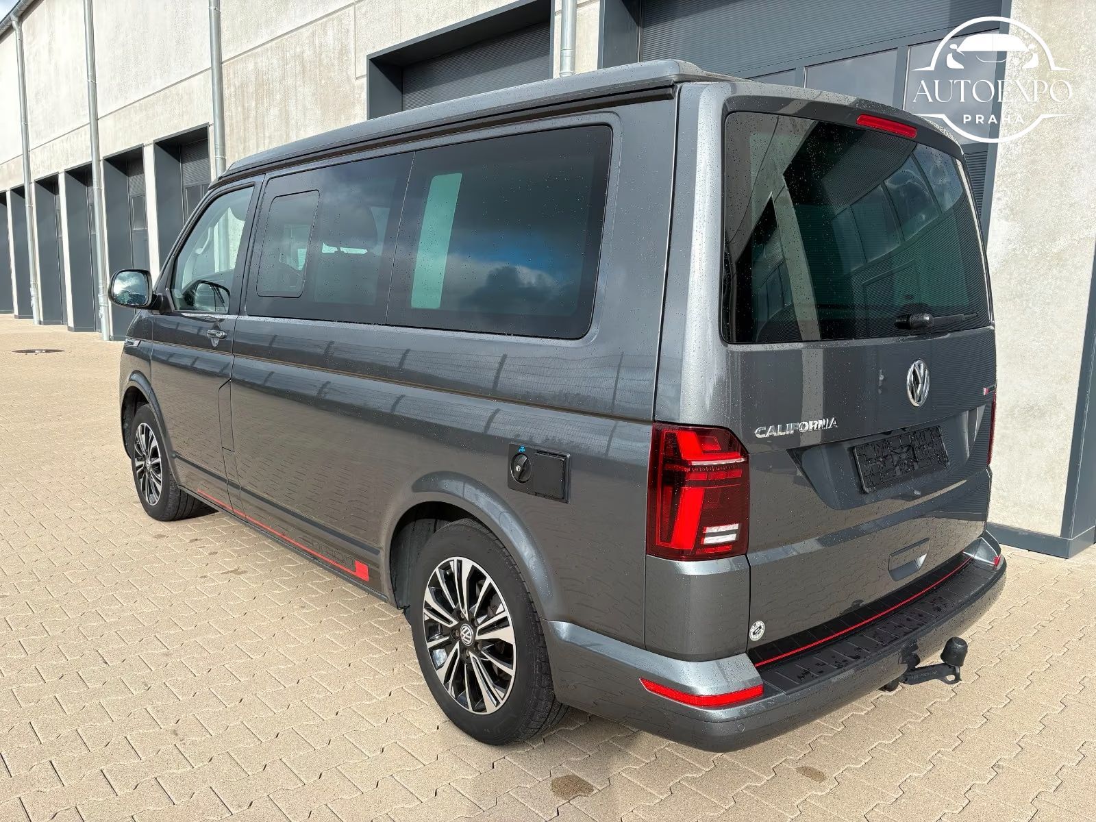 Volkswagen California, 2,0 TDI DSG 4Motion Ocean * - fotka 4