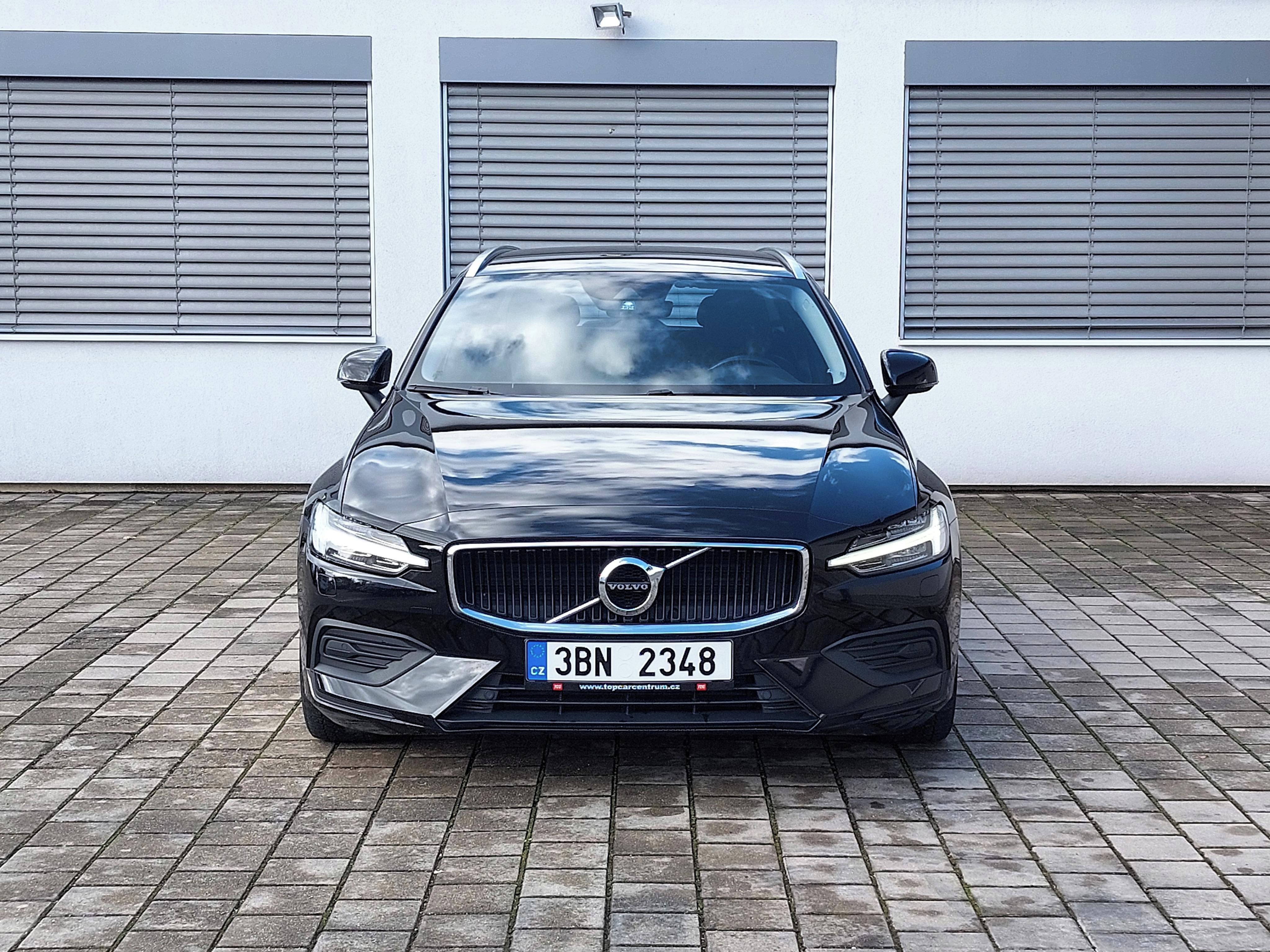 Volvo V60, 2.0D4*110kW*servisován*automat - fotka 2