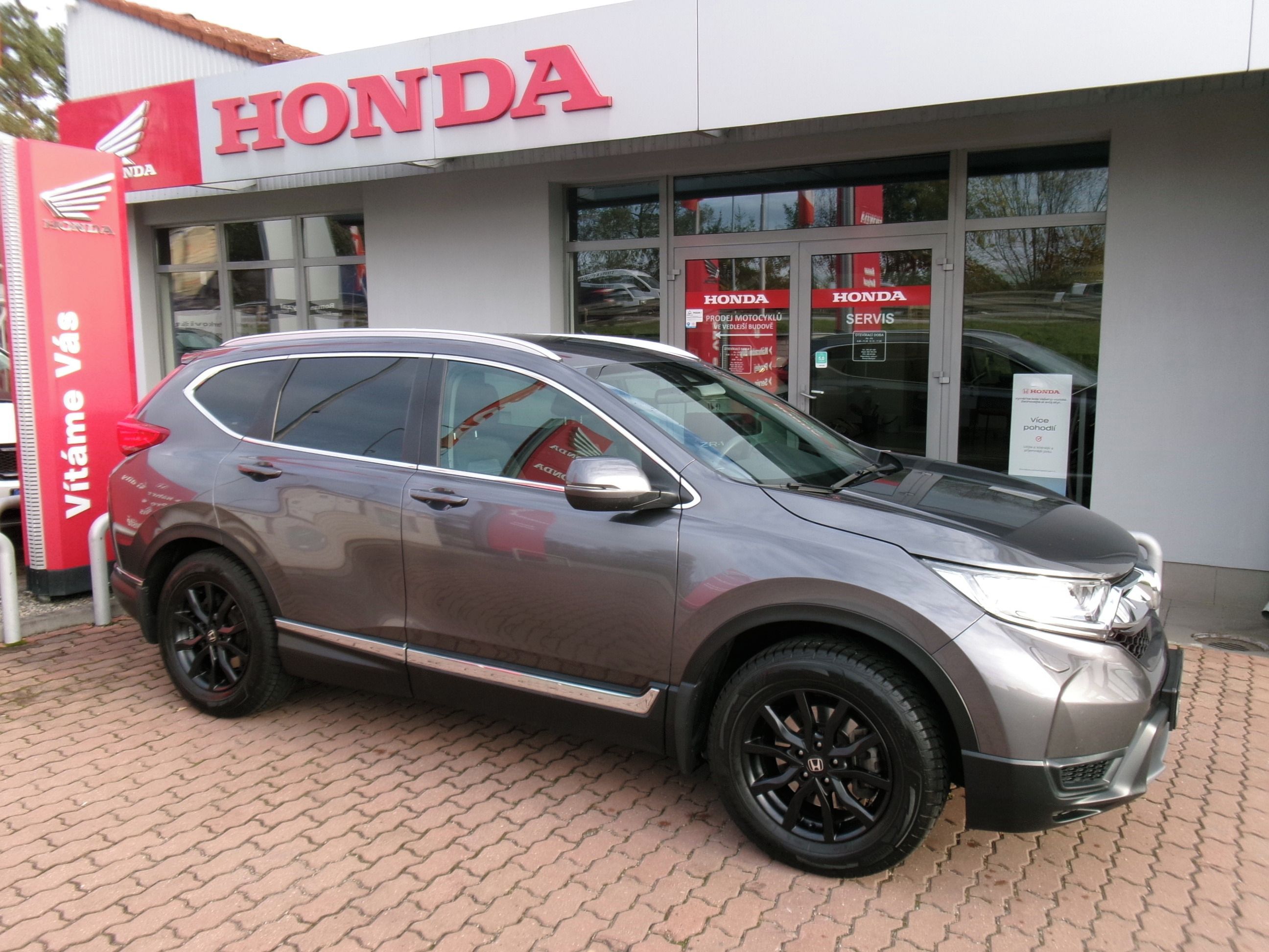 Honda CR-V, 172PS COMFORT EXCLUSIVE, ČR - fotka 6