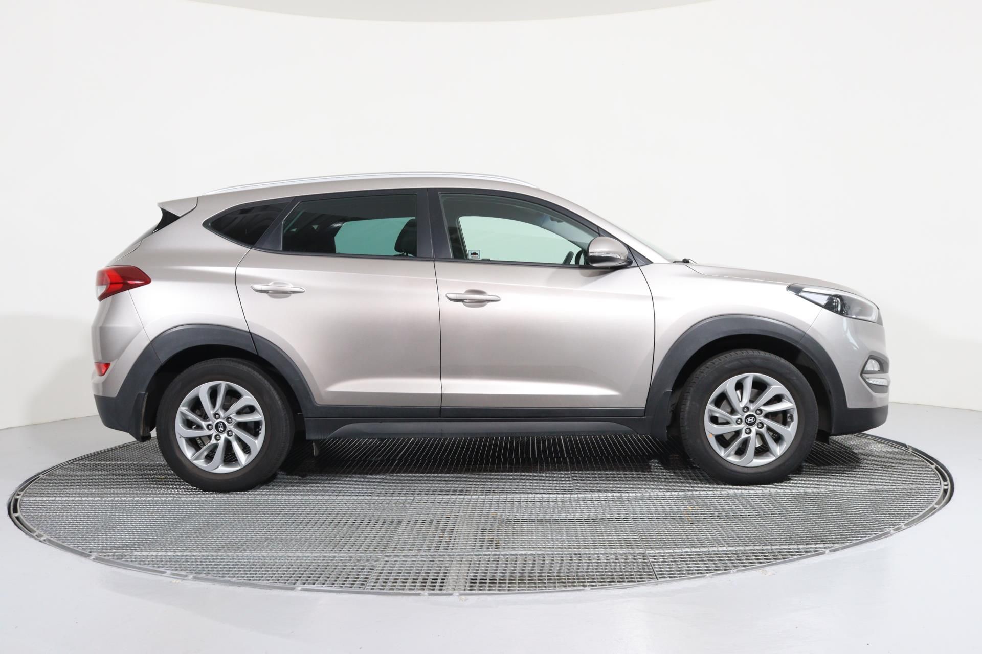 Hyundai Tucson, 1,7 CRDi 85 kW CzechEdit/ TAŽN - fotka 3