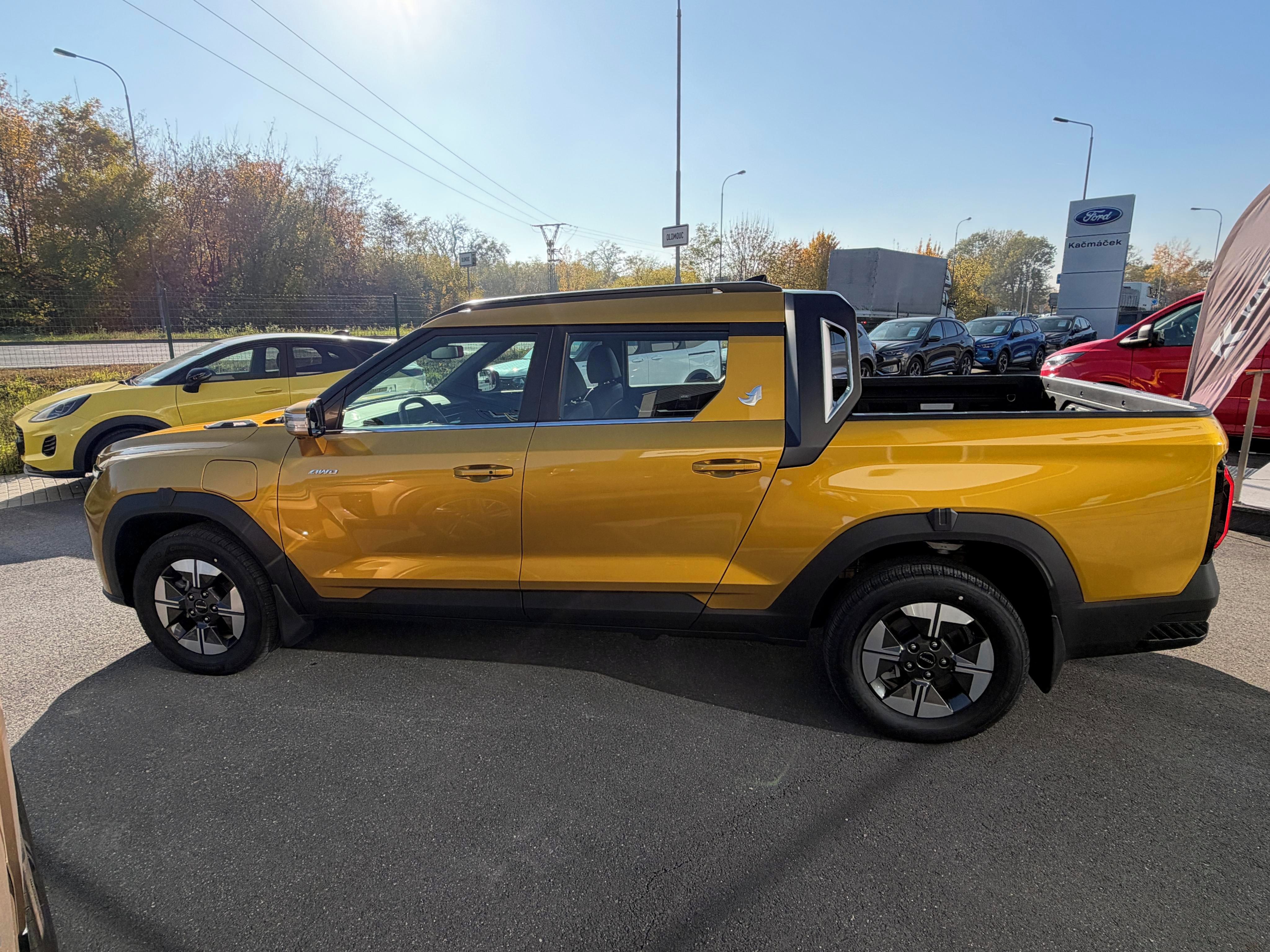 SsangYong Musso - fotka 6