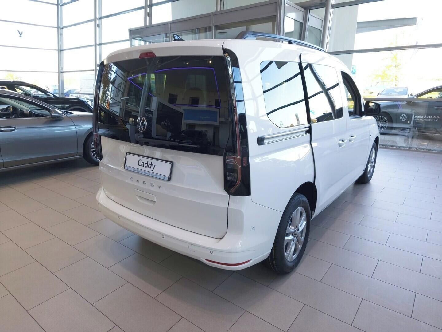 Volkswagen Caddy, 1,5 TSI DSG 85 kW - fotka 5